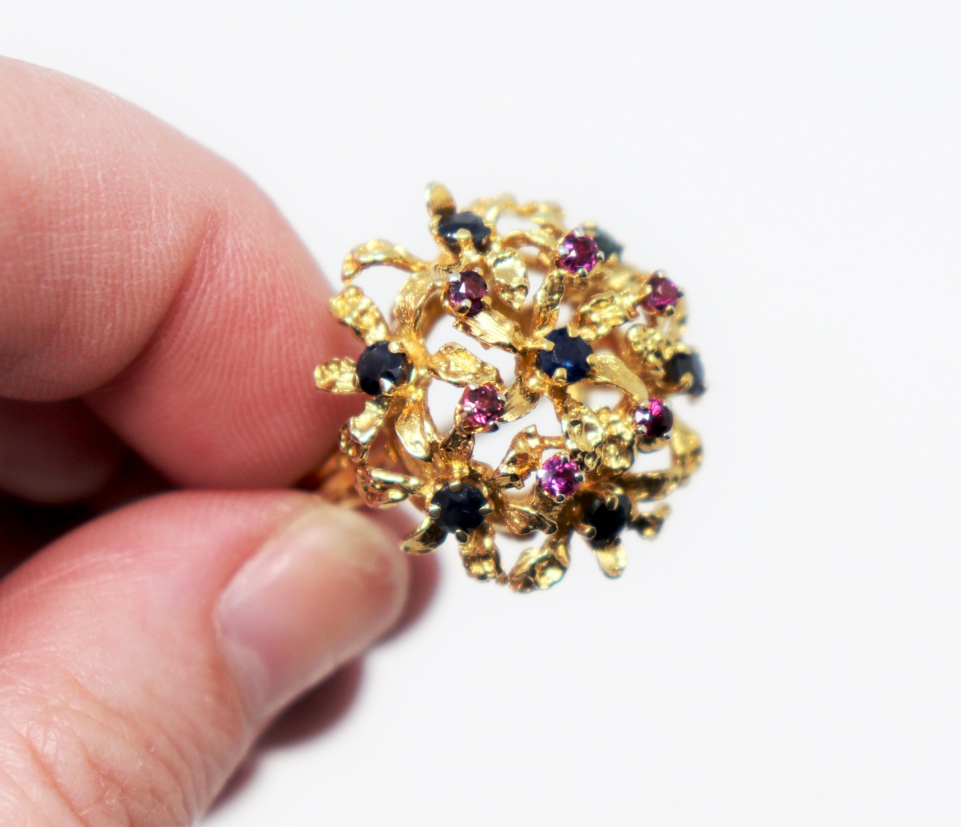 Purple and Blue Sapphire Cluster Dome Cocktail Ring in 14 Karat Yellow Gold For Sale 4