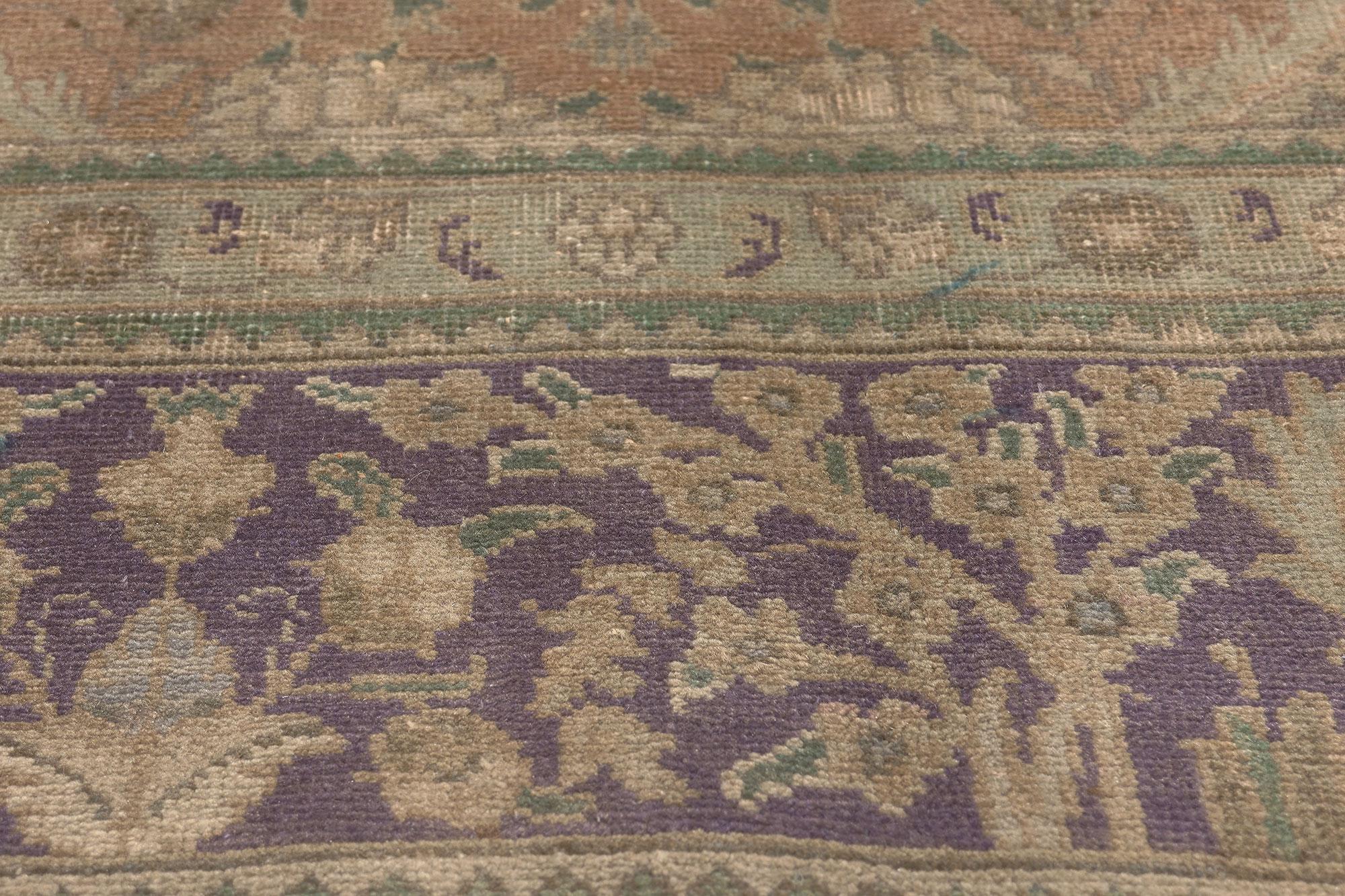 Tapis persan Tabriz vintage violet et vert avec motif cottage de style campagnard anglais Bon état - En vente à Dallas, TX