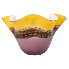 Vasija de vidrio soplado a mano morada y amarilla Viz Glass Inc.
