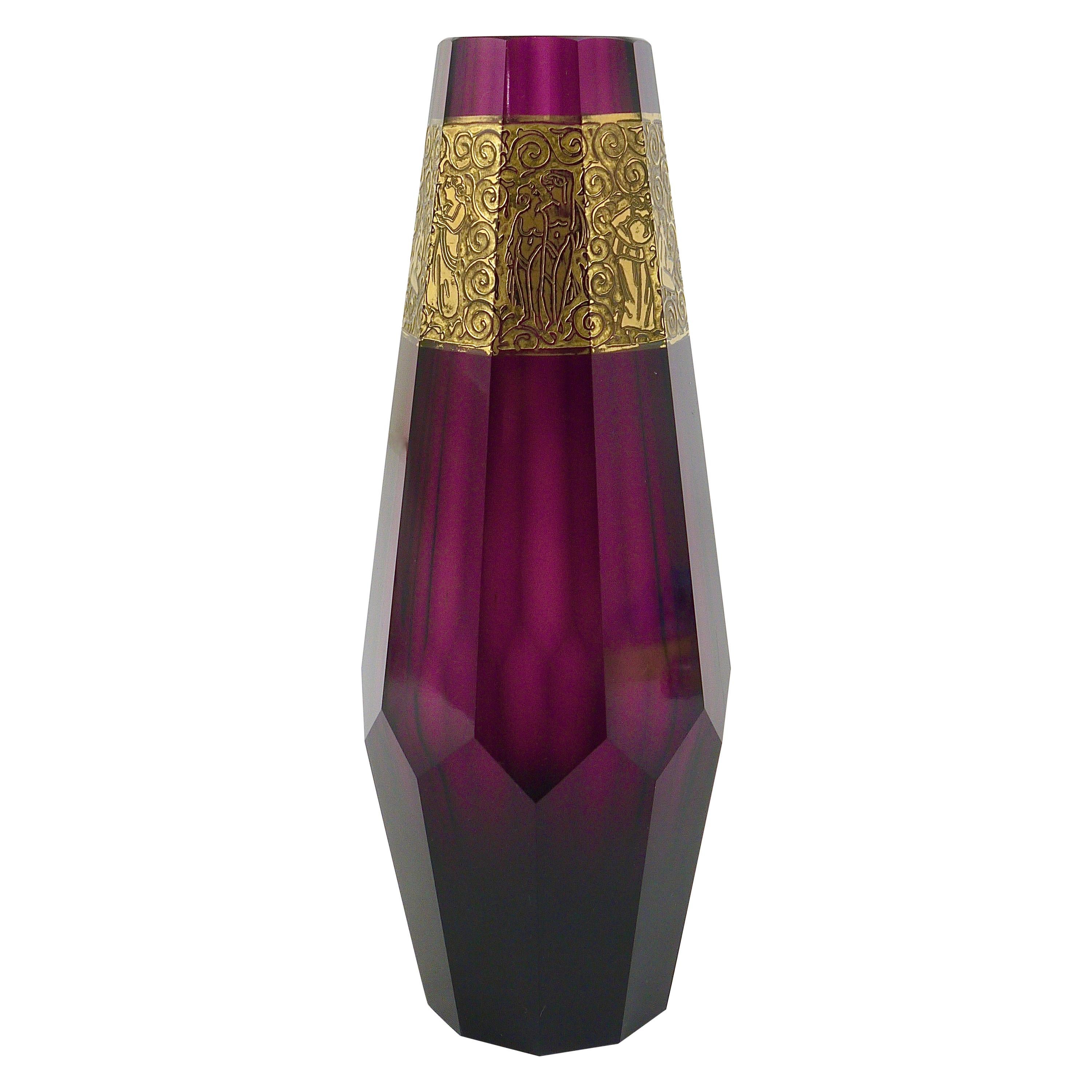 Purple Art Deco Ludwig Moser Karlsbad Crystal Glass Vase, Czechoslovakia, 1920s