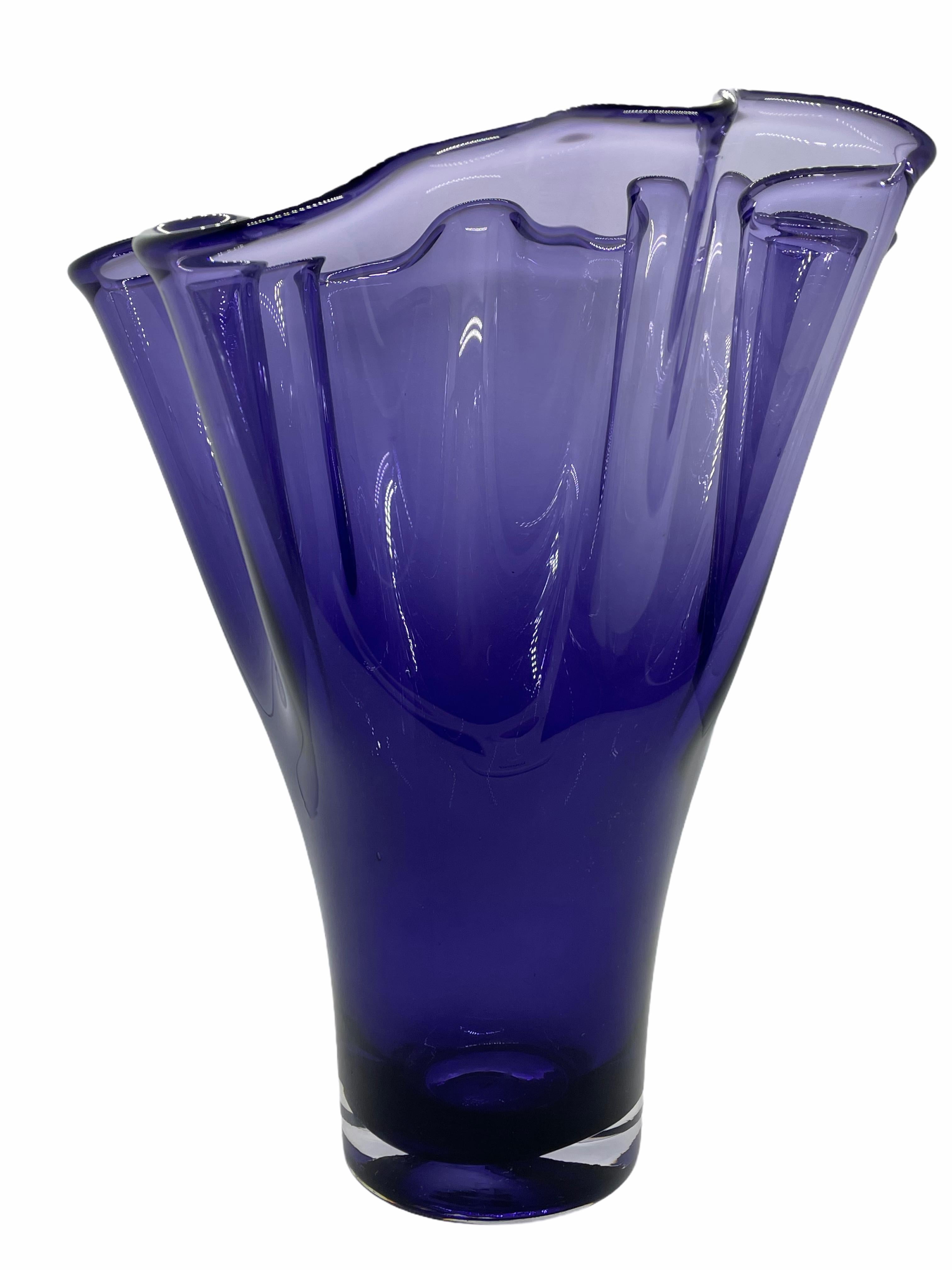 Beautiful Murano hand blown purple Italian art glass handkerchief vase with some small air bubbles in the glass. Measures: 9 3/4