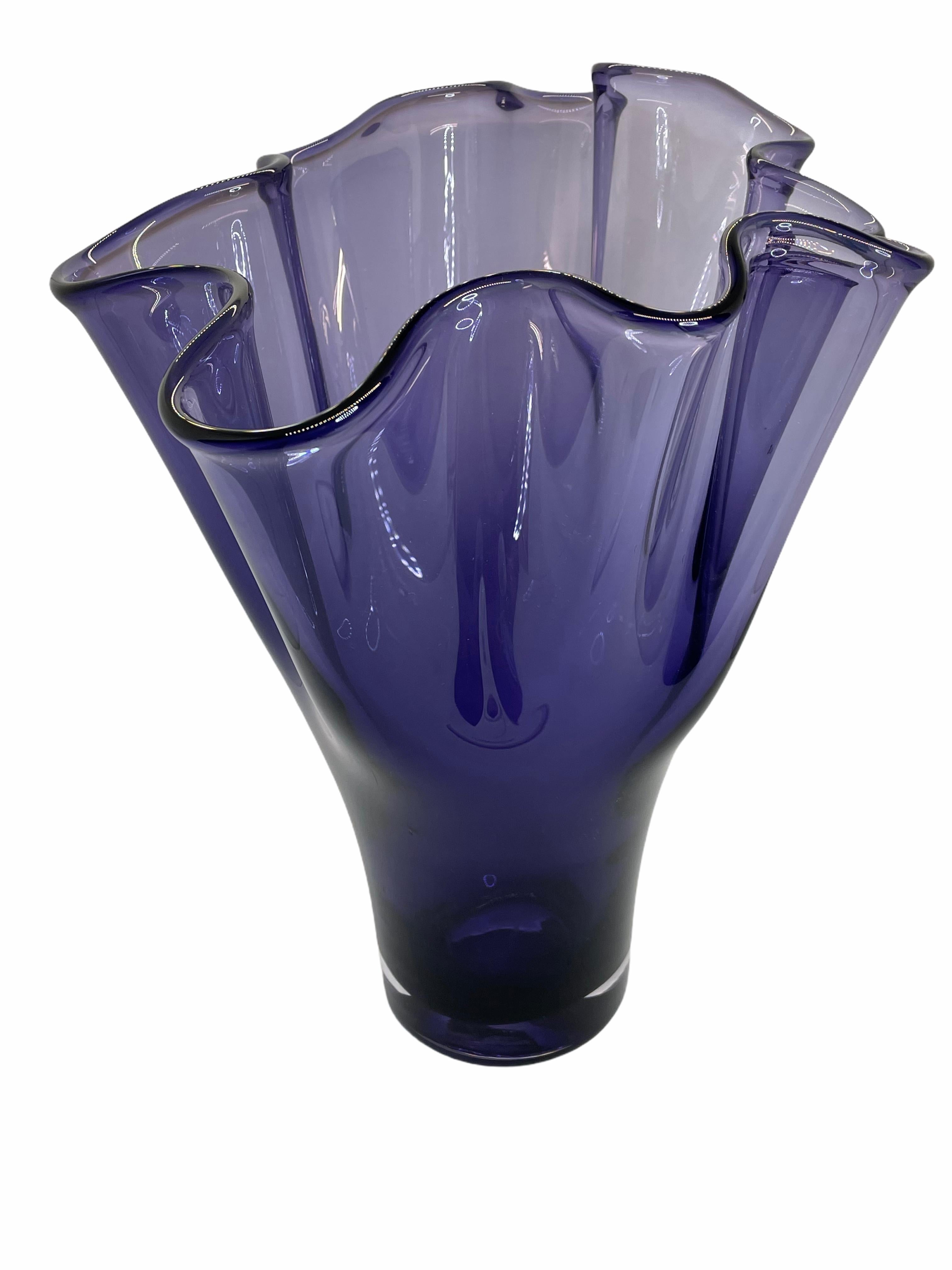 Hand-Crafted Purple Art Glass Murano Handkerchief Vase, Modern, 1980s