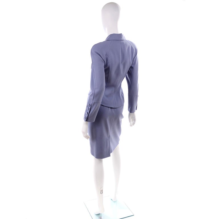 Women's Albert Nipon Vintage Periwinkle Skirt & Jacket Suit With Dramatic Collar Lapel For Sale