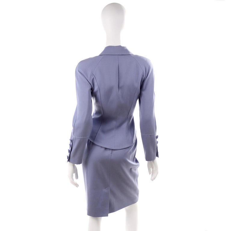 Albert Nipon Vintage Periwinkle Skirt & Jacket Suit With Dramatic Collar Lapel For Sale 1