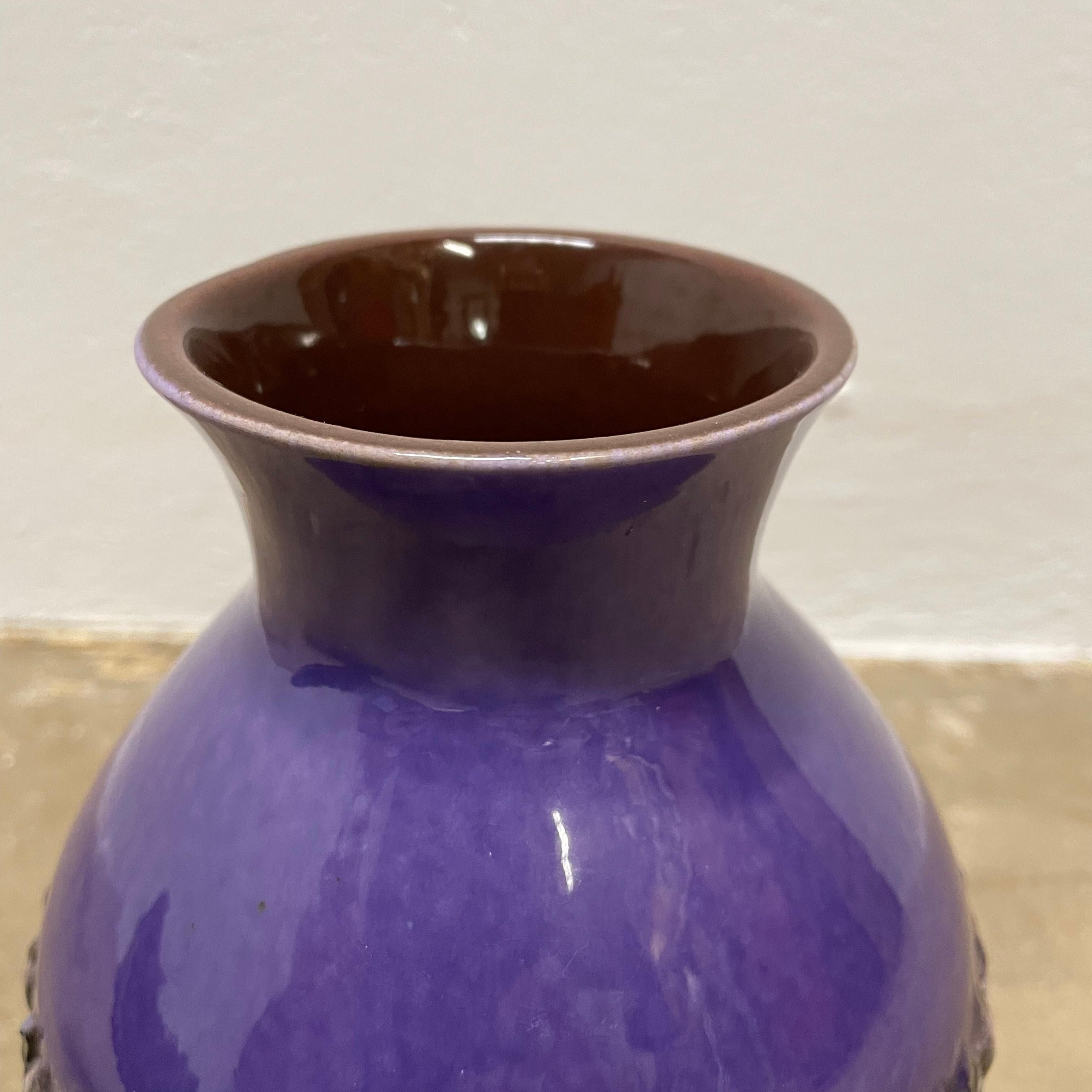 Vase brutaliste en céramique violette Fat Lava Carstens Tönnieshof, Allemagne, années 1970 en vente 3