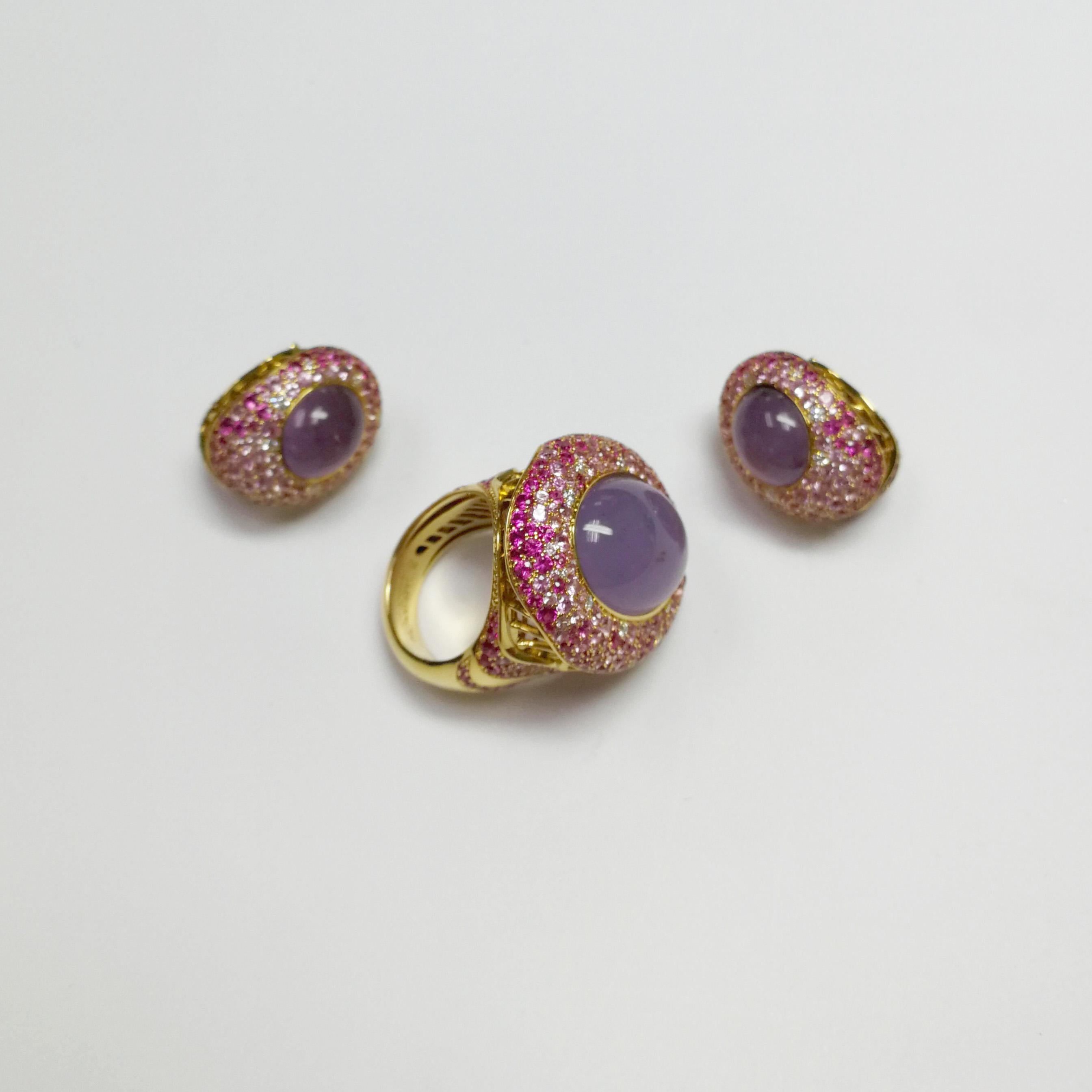 Contemporary Purple Chalcedony Pink Sapphire Diamonds 18 Karat Yellow Gold Suite For Sale