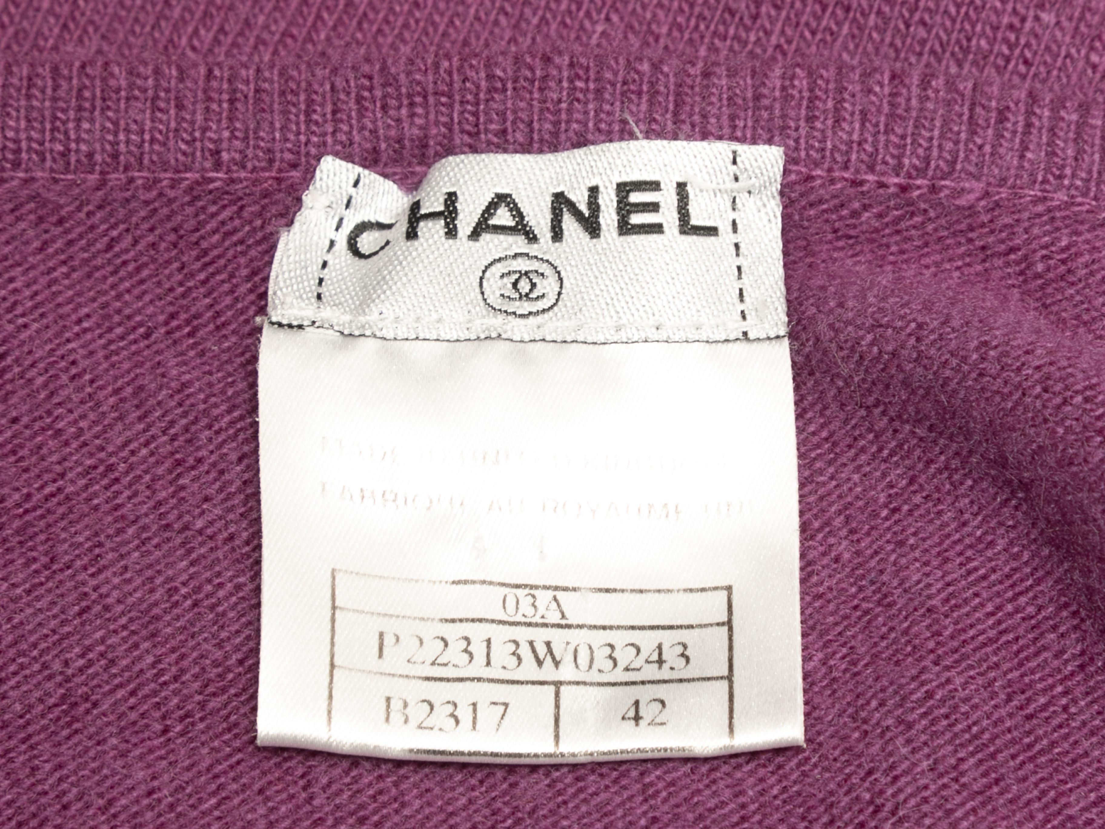 Purple sleeveless cashmere top by Chanel. From the Fall/Winter 2003 Collection. Scoop neckline. 28