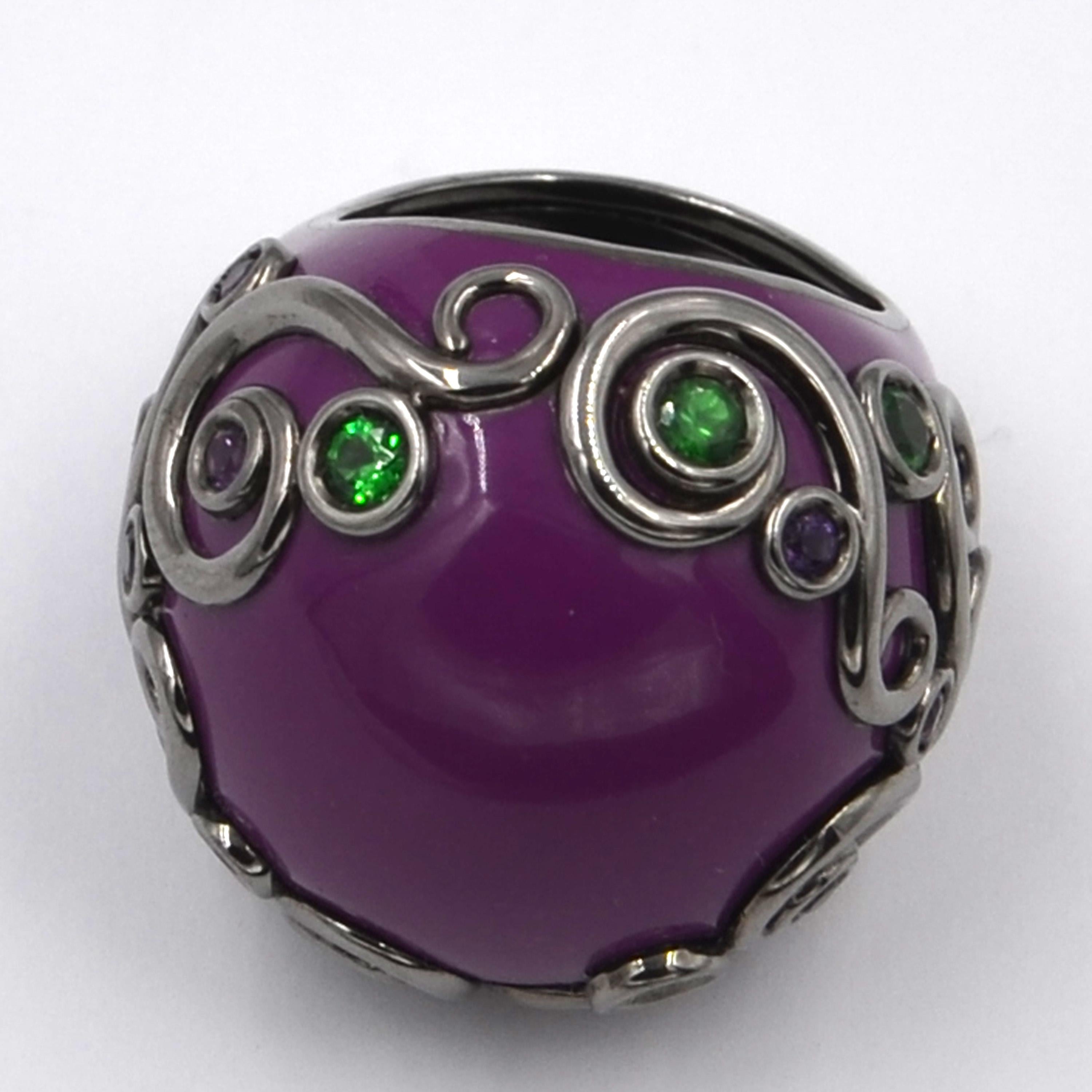 Modern Purple Color Enamel Round Silver Ring with Tzavorite and Peridot For Sale