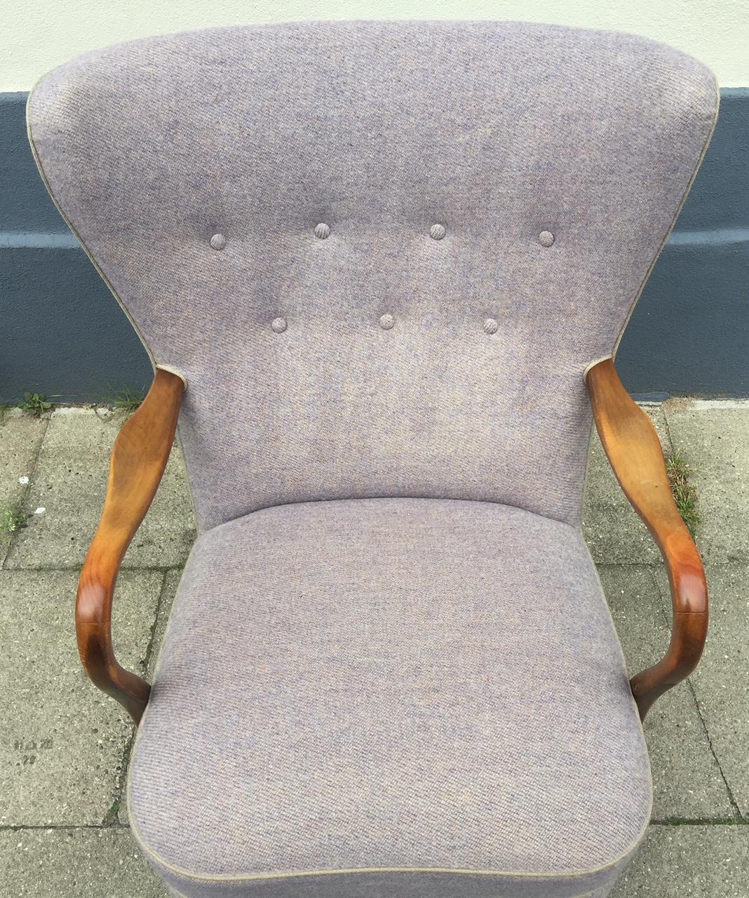 purple high back chair