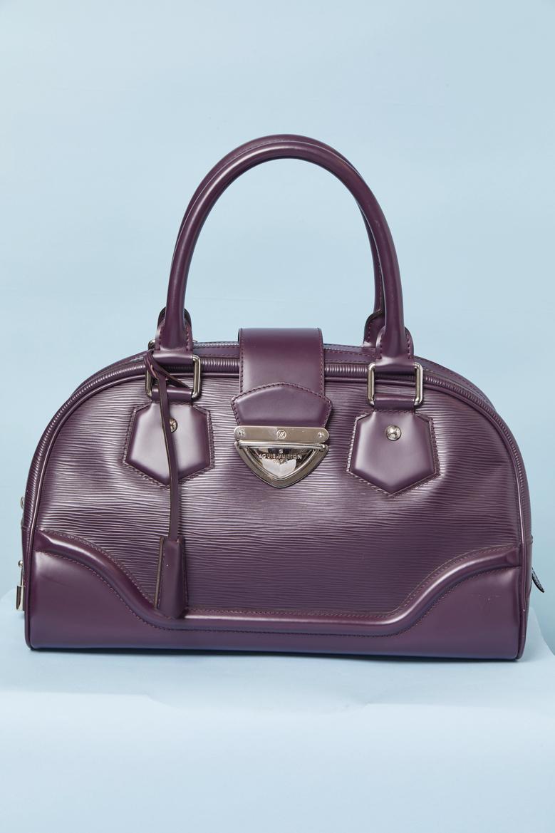 Sac à main en cuir violet 