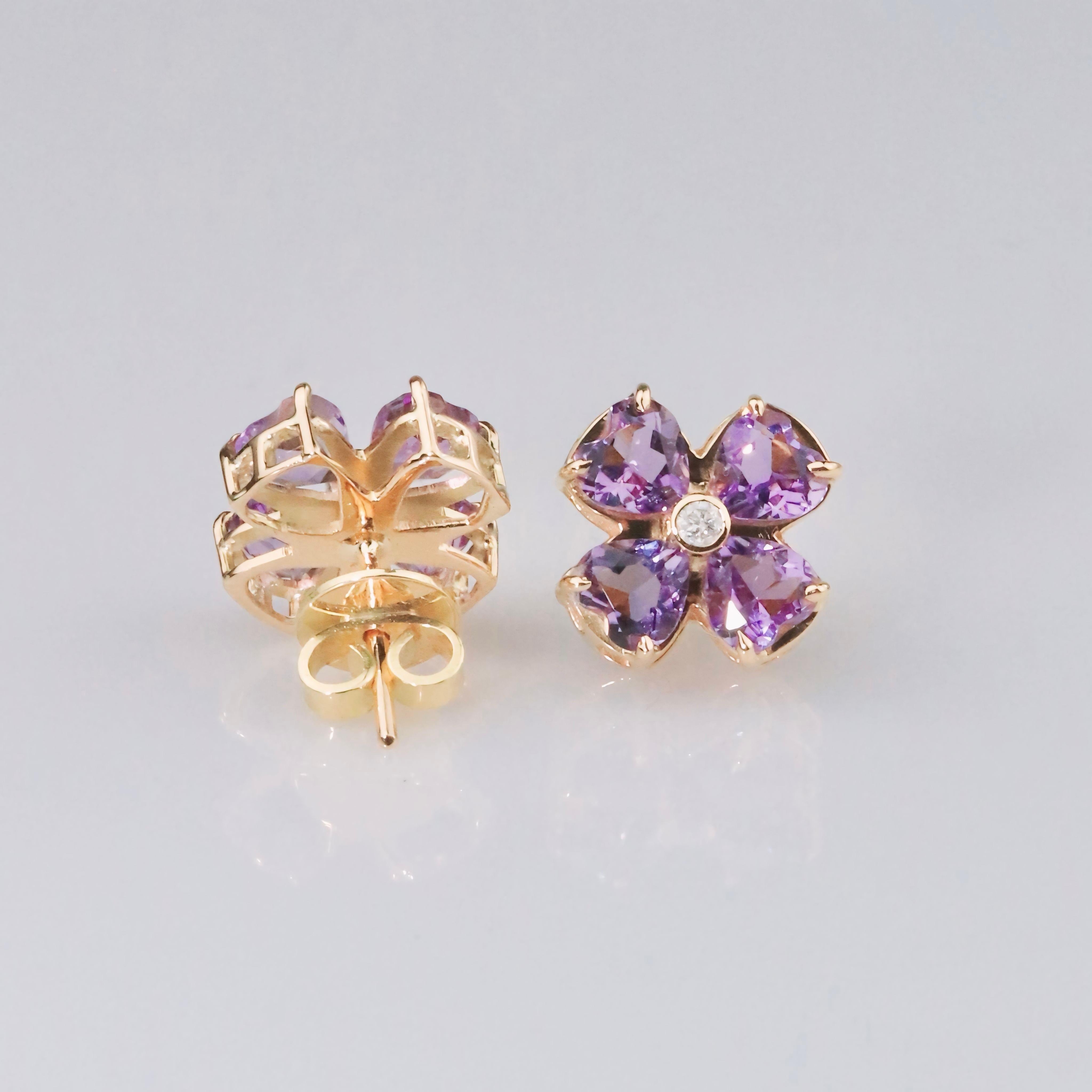 Heart Cut Purple Flower Earrings & Diamond - 18K Solid Gold For Sale