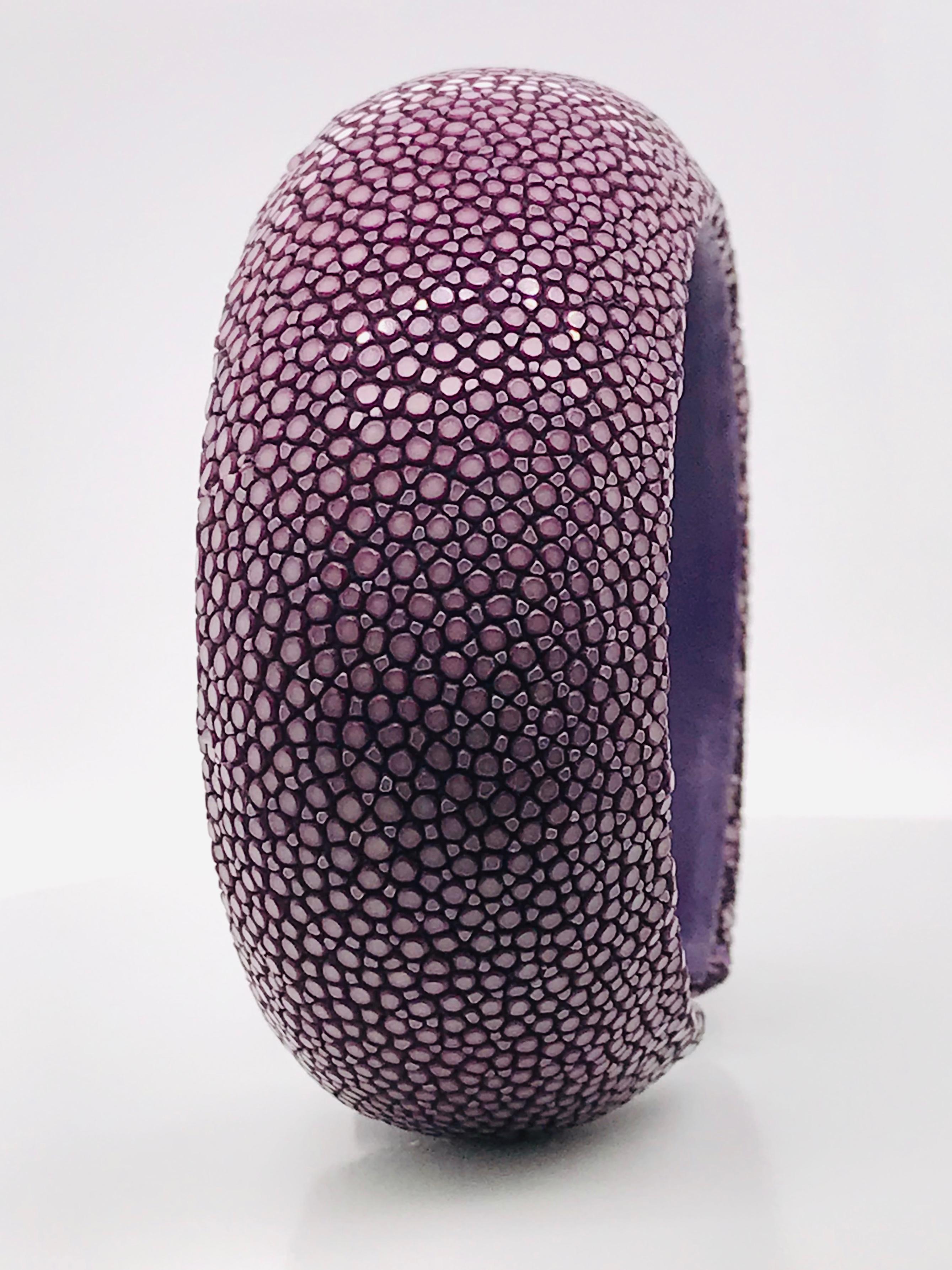 Purple Galuchat Cuff Bracelet In New Condition For Sale In Vannes, FR