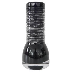 Vaso in vetro viola di Bengt Edenfalk per Skruf, Svezia, anni '70, firmato e datato