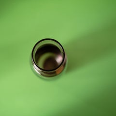 Violette Glasvase von Claude Morin