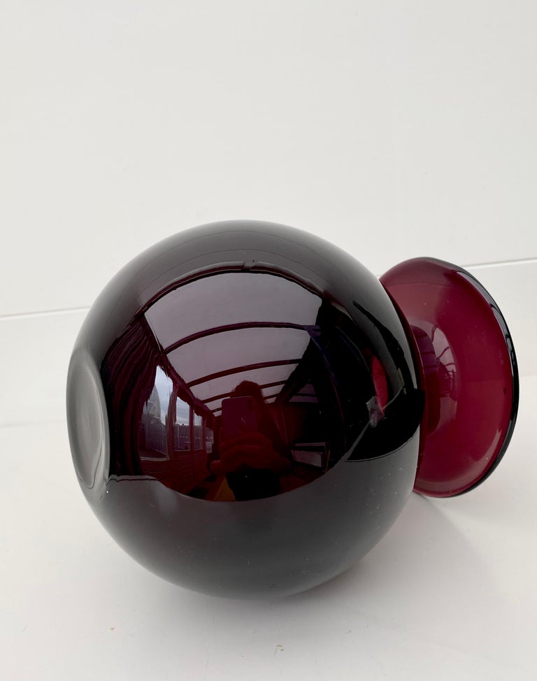 20th Century Purple Glass Vase, In Style of Nanny Still, Ca. 1960s For Sale