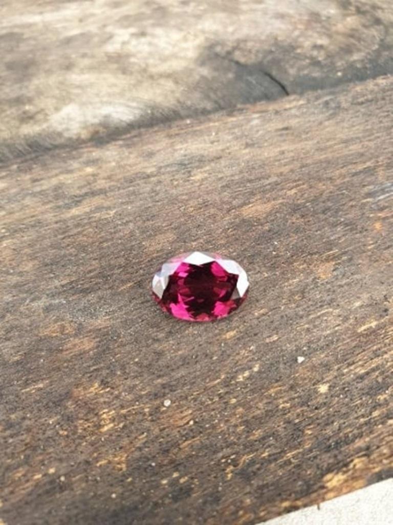 Purple Garnet 6.85Cts Grape Garnet Oval Shape Excellent Cut AAA+ Color Certified
Light weight can be worn everyday

Additional information:
Condition: New without tags: A brand-new, unused, and unworn item (including handmade items) that is not in