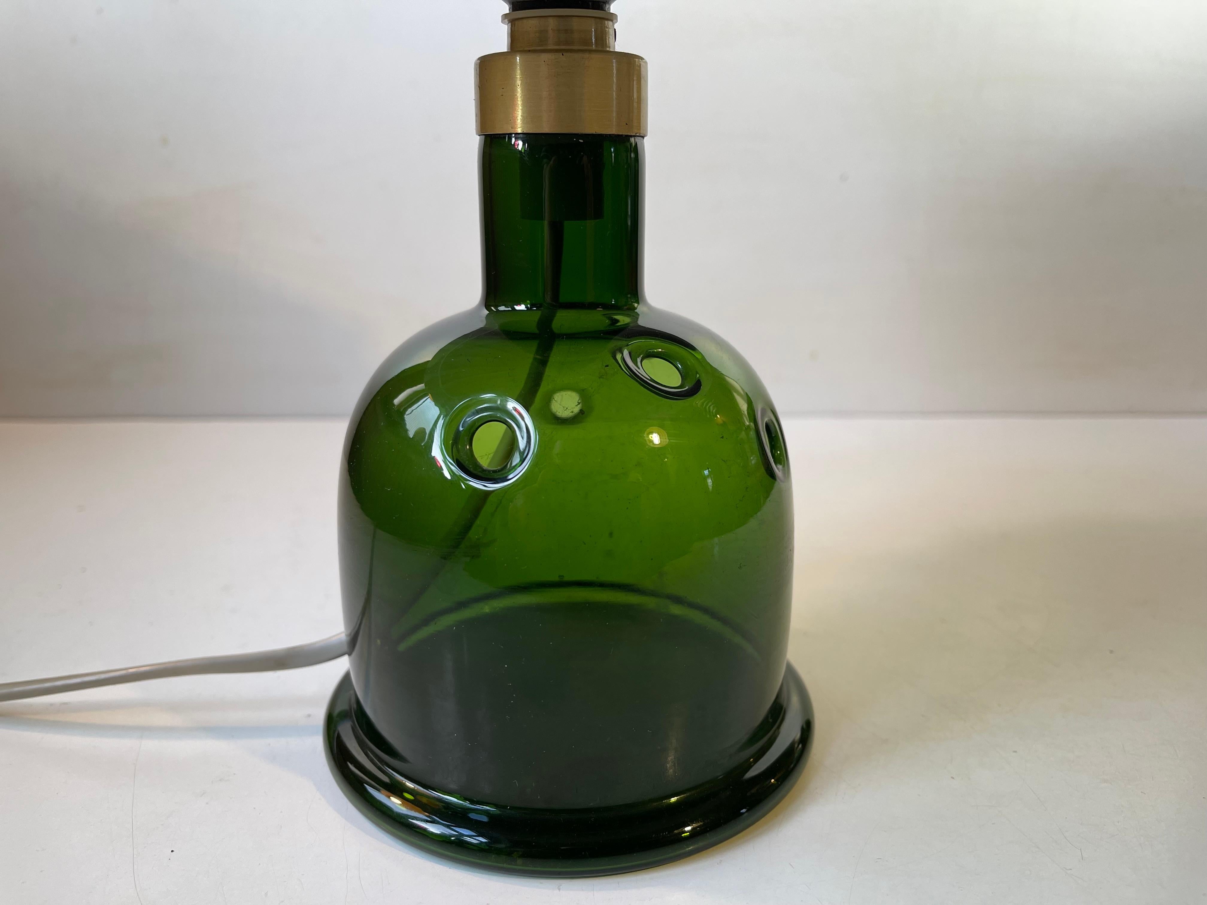 Purple & Green Glass Meteor Table Lamp by Michael Bang for Holmegaard In Good Condition For Sale In Esbjerg, DK