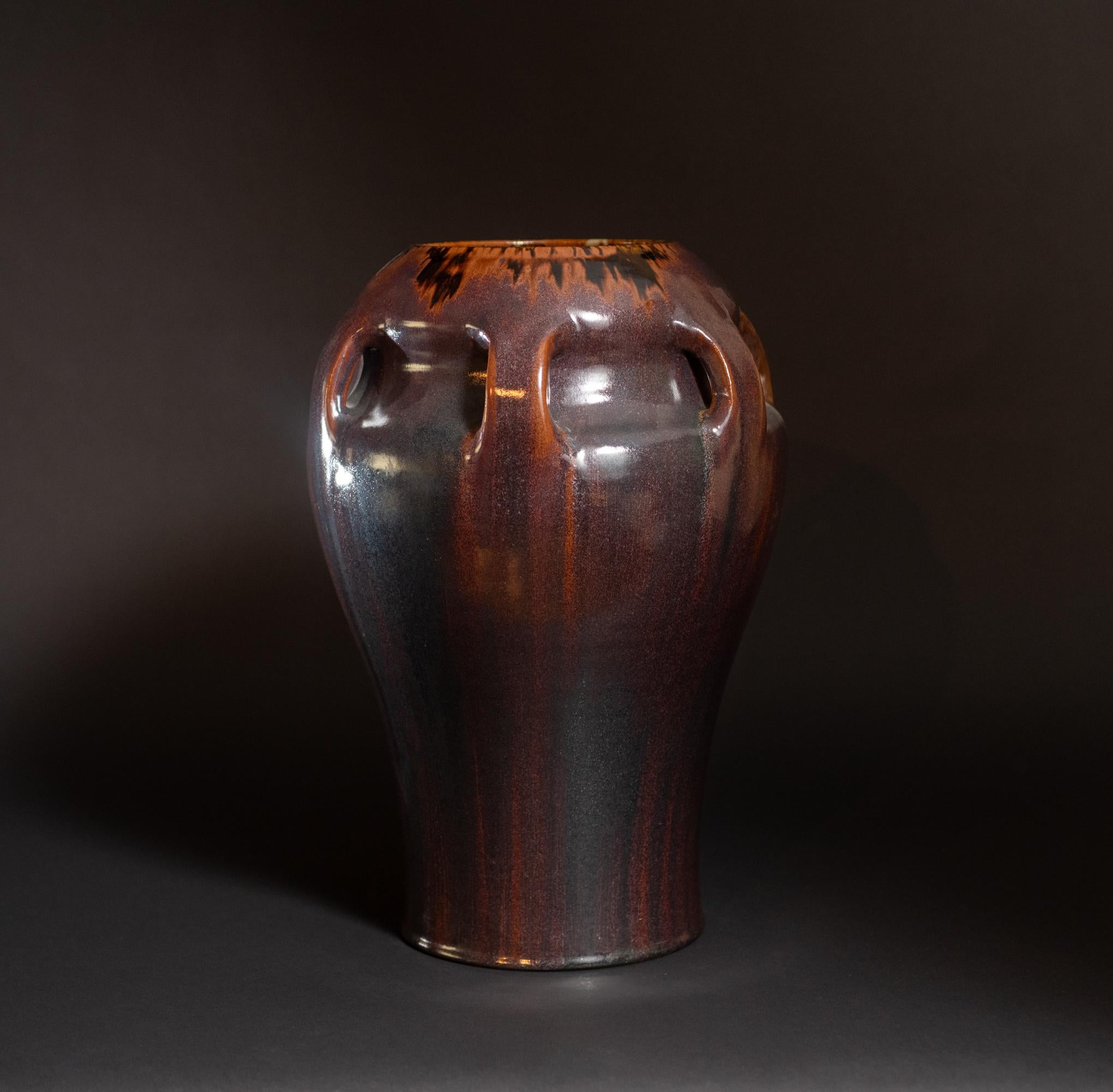 Art nouveau Vase en grès Art Nouveau violet émaillé de fourrure de Hare's Fur par Auguste Delaherche en vente