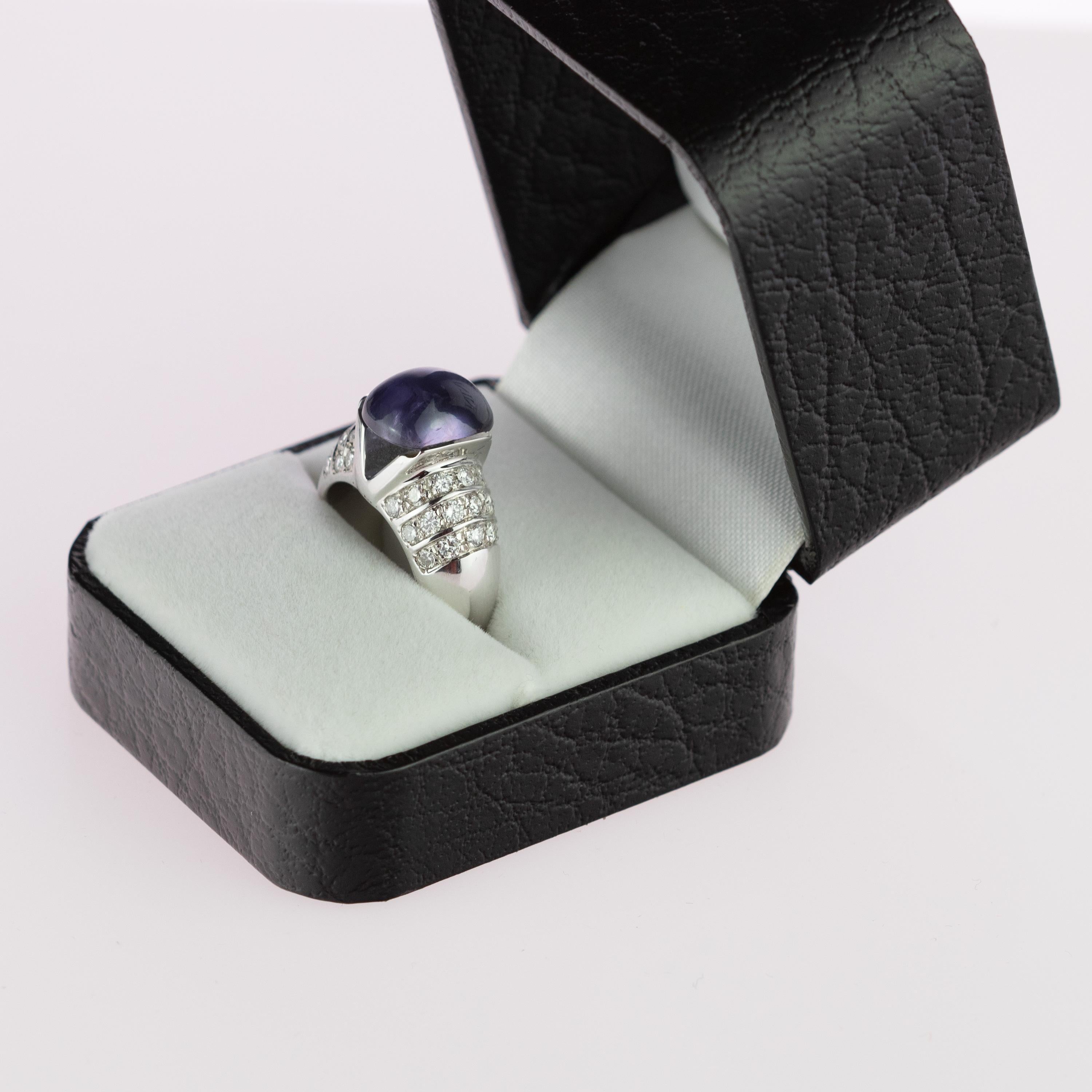 Purple Iolite Cabochon Diamond Brilliant Cut 18 Karat White Gold Cocktail Ring For Sale 2