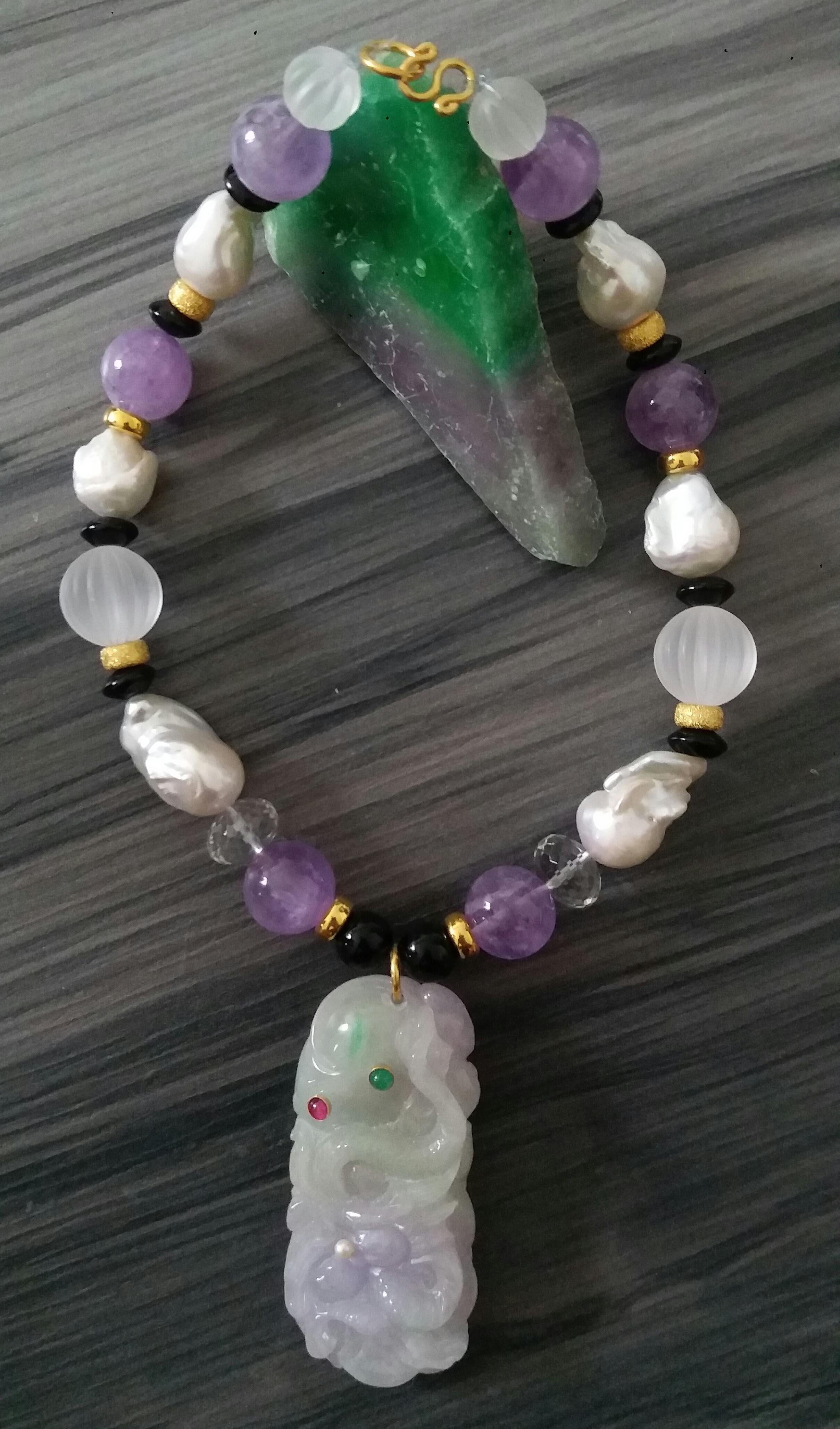 Purple Jade Amethyst Pearls Quartz Black Onyx Rubies Emeralds Gold Necklaces In Good Condition For Sale In Bangkok, TH