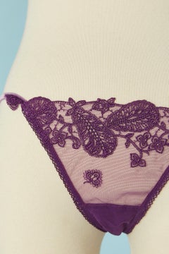 Purple lace bra and pantie ensemble LA PERLA ( new)
