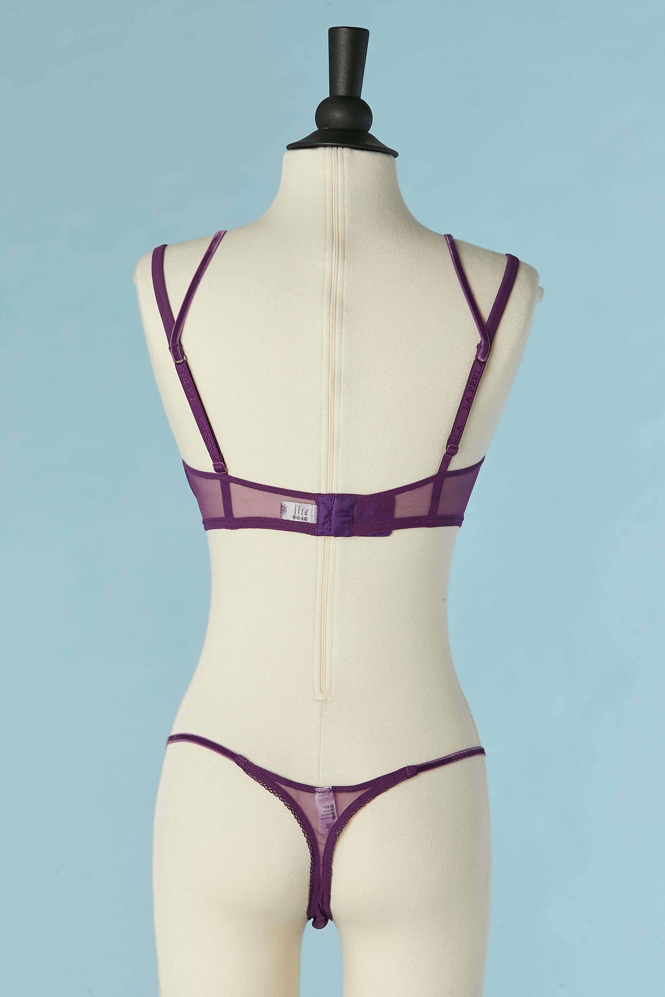 Women's Purple lace bra and pantie ensemble LA PERLA ( new) For Sale