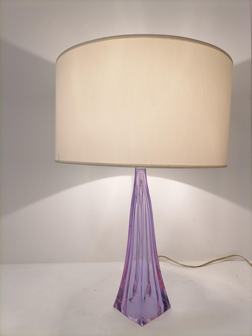 Italian Purple Midcentury Murano Glass Table Lamp, 1970s For Sale