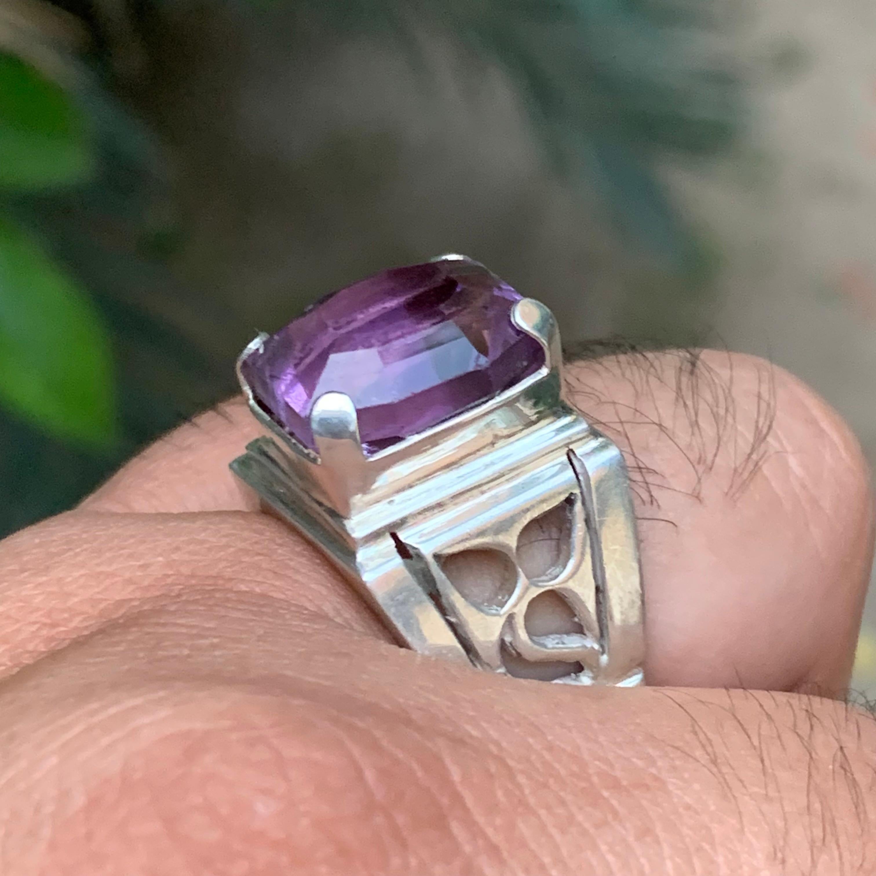 Anello con gemma ametista naturale viola in argento 925 - misura 10,5 per uomo In condizioni Nuovo in vendita a Peshawar, PK