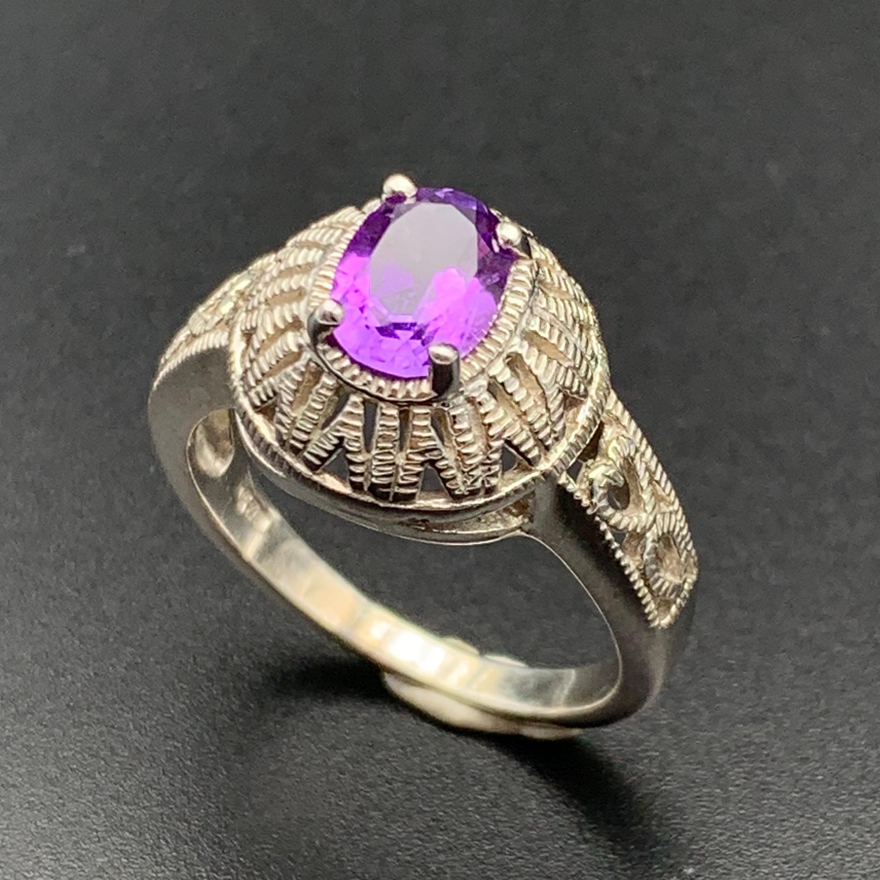 Bague en argent 925 d'améthyste naturelle mauve - Taille 7 du Brésil en vente 10
