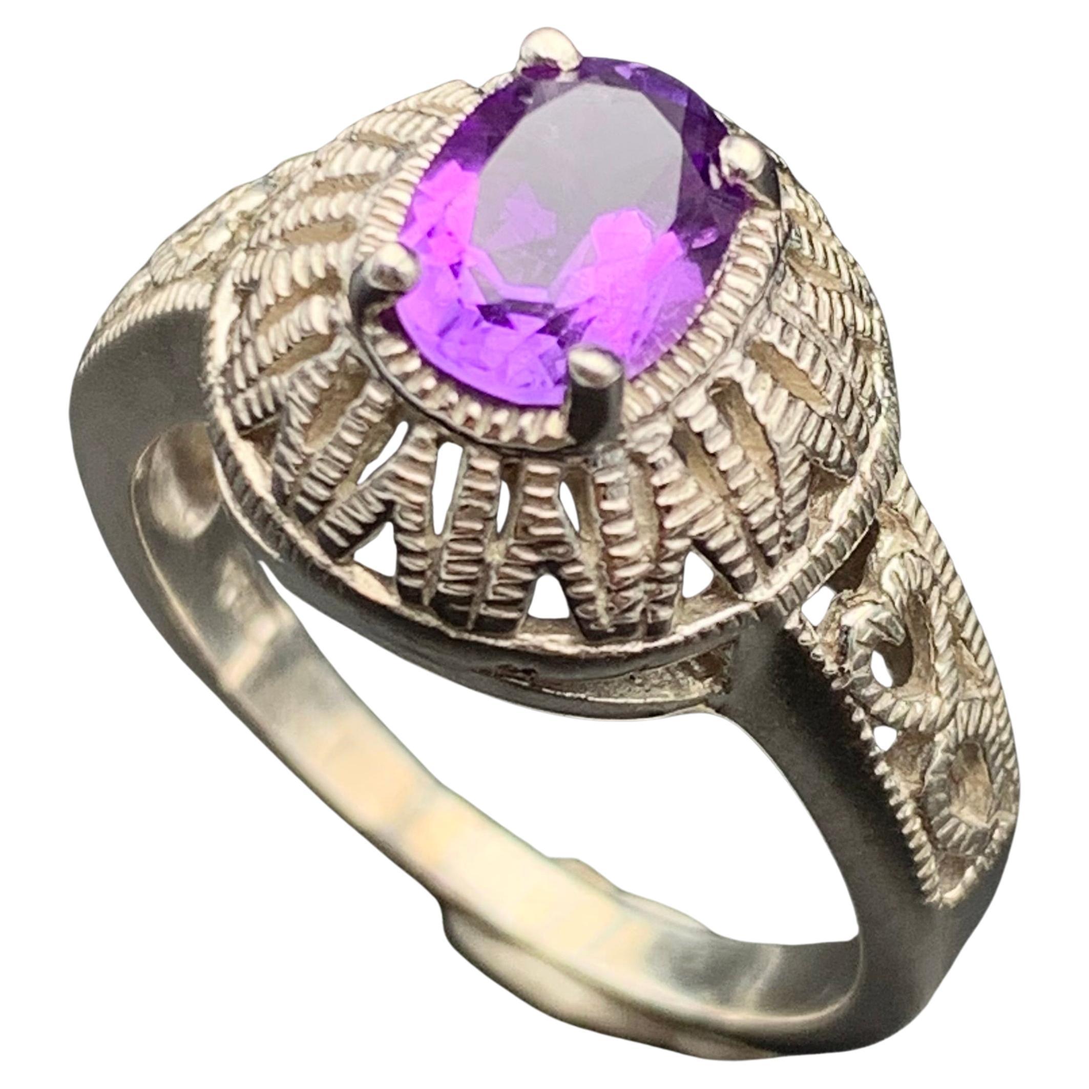 Purple Natural Amethyst Gemstone Ring 925 Sterling Silver- Size 8 from Brazil