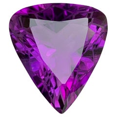 Purple Natural Amethyst Necklace Pendant Loose Gemstone 18.30 Ct Trillion Cut