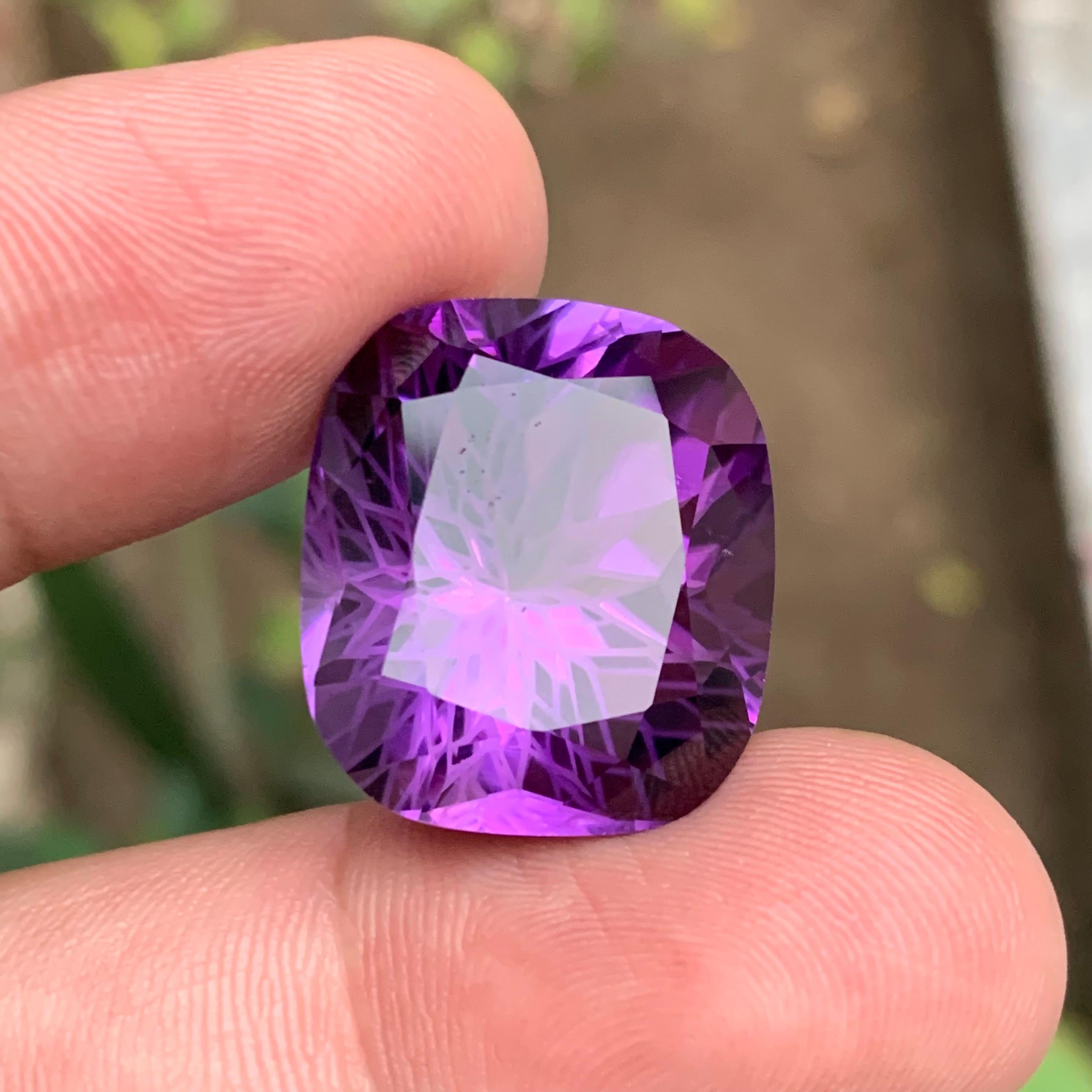 Collana di ametista naturale viola con ciondolo a forma di gemma sciolta 34.55Ct con taglio a fiore Jewell in vendita 4