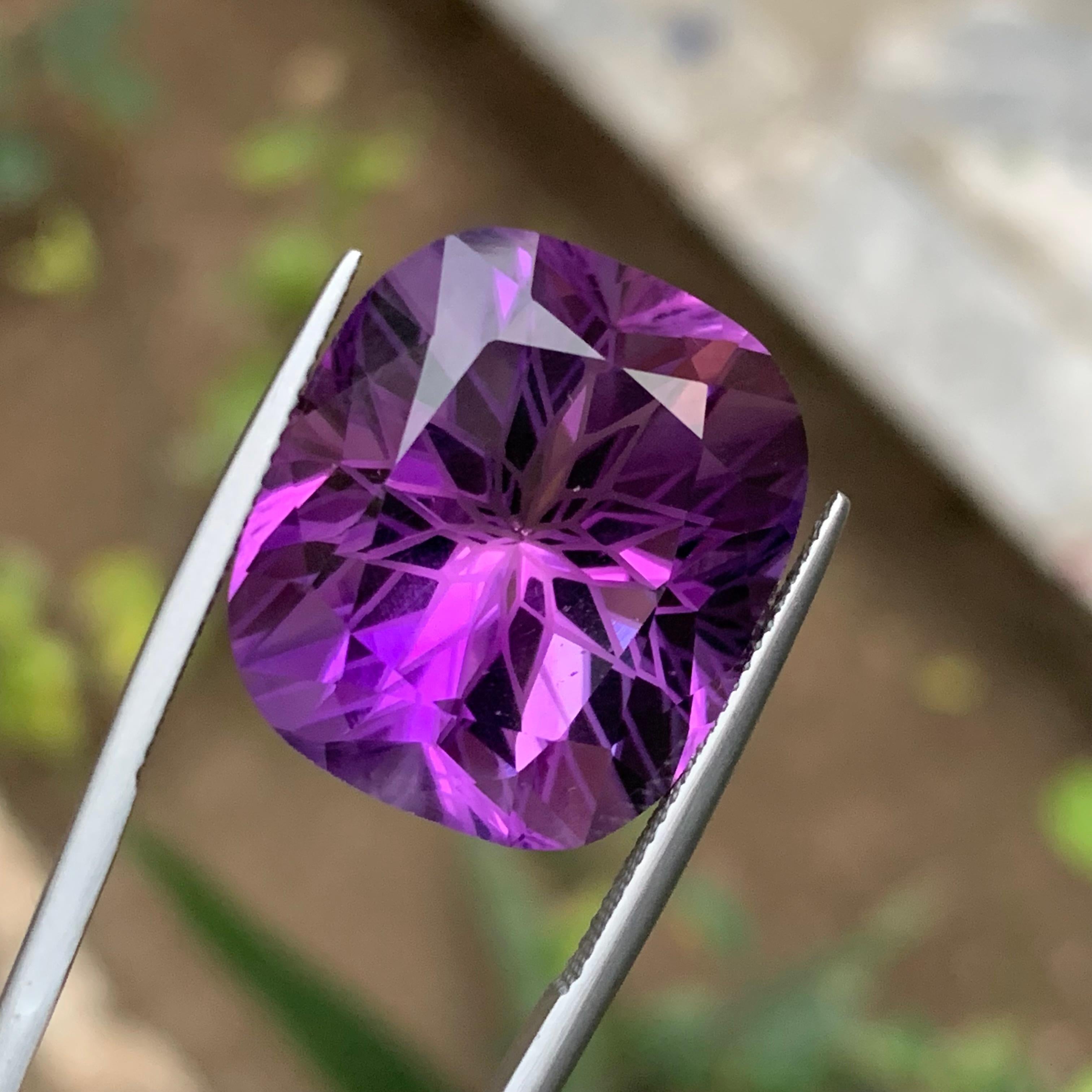 Collana di ametista naturale viola con ciondolo a forma di gemma sciolta 34.55Ct con taglio a fiore Jewell in vendita 5