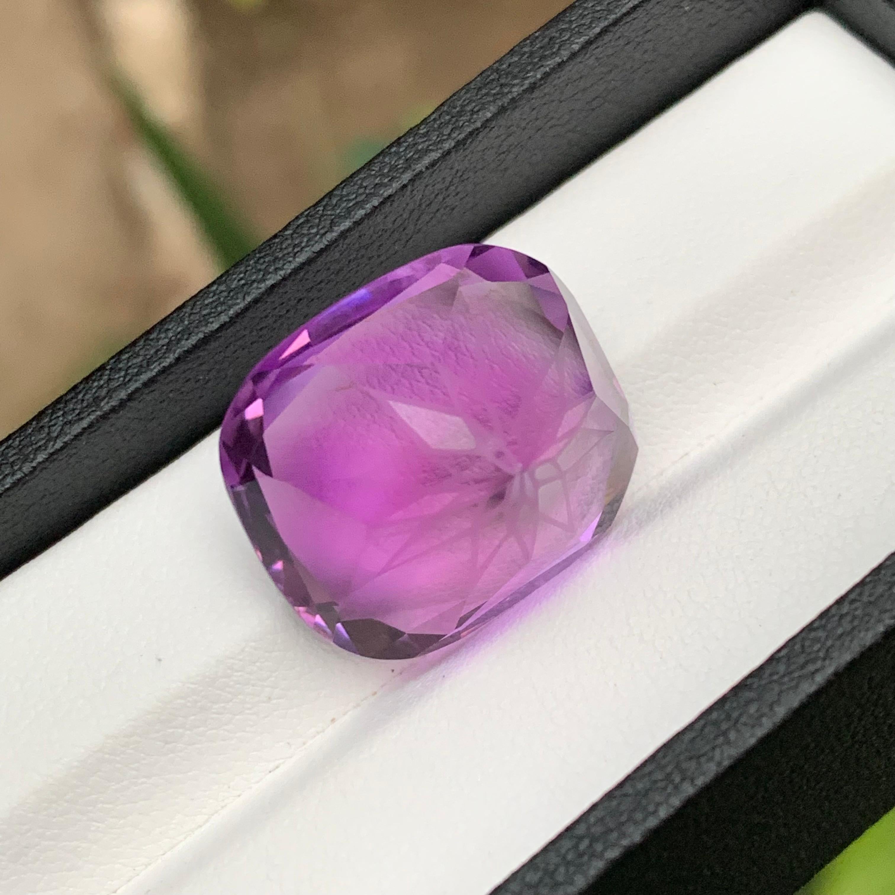 da uomo o donna Collana di ametista naturale viola con ciondolo a forma di gemma sciolta 34.55Ct con taglio a fiore Jewell in vendita