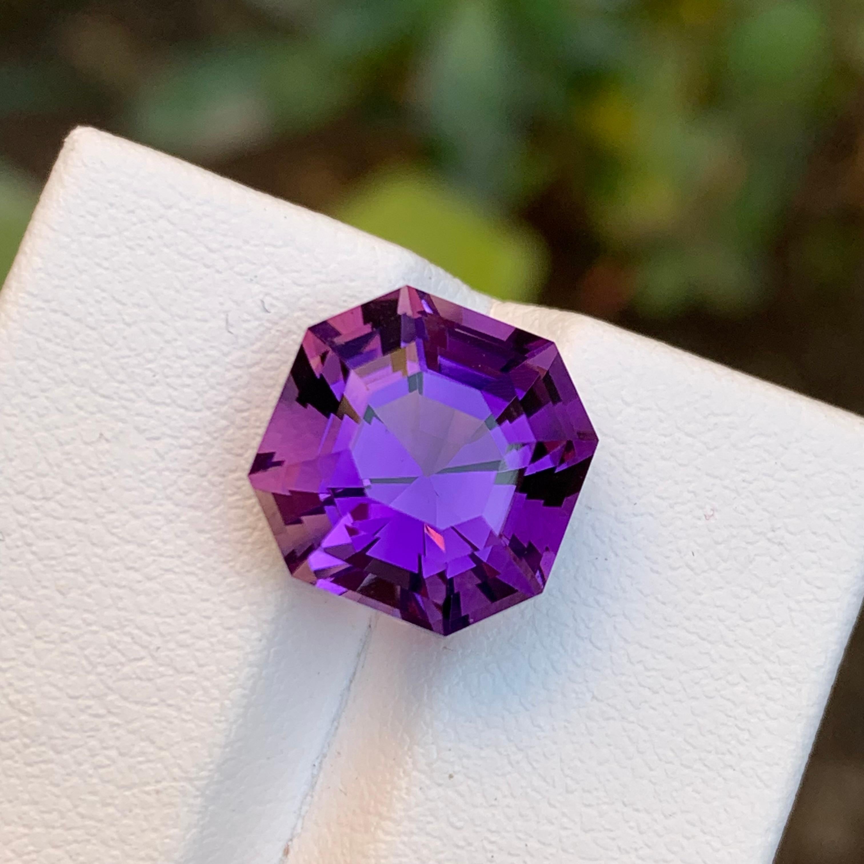 Women's or Men's Purple Natural Amethyst Octagon/Asscher Cut, 8.40 Carat for any Jewelry Setting