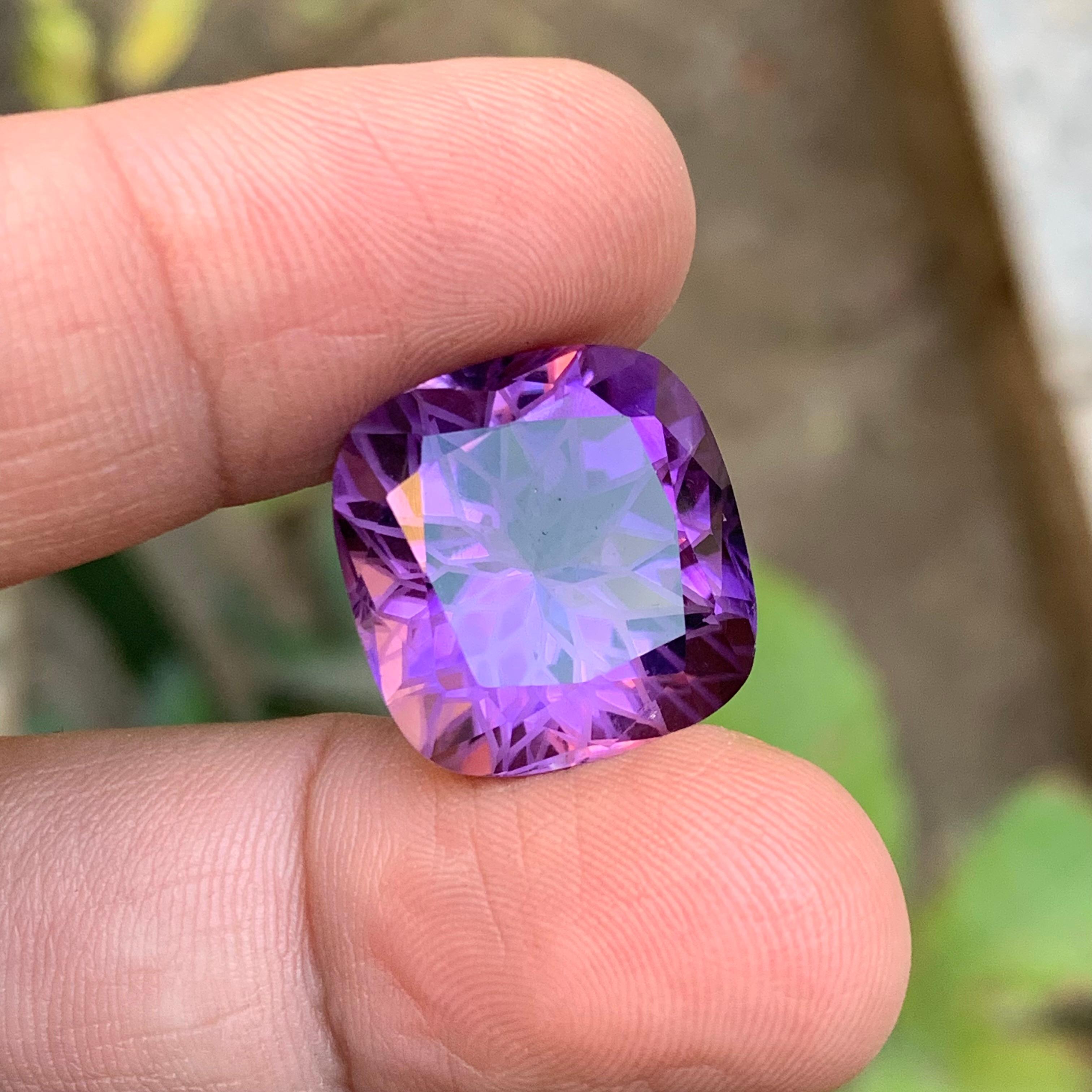 Purple Natural Amethyst Pendant Gemstone 24.35 Ct Flower Cushion Cut for Jewelry For Sale 6