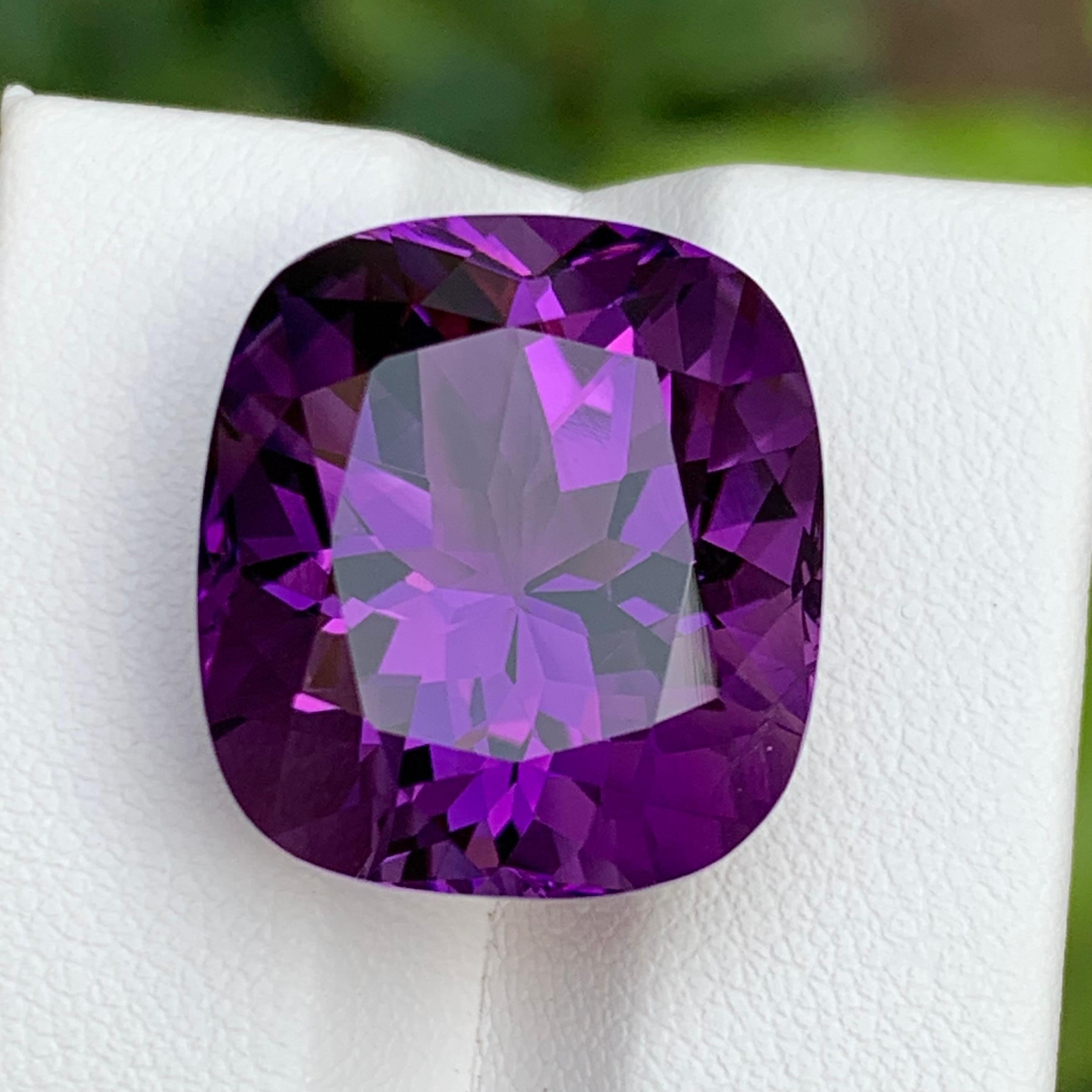Púrpura Natural Amatista Colgante Piedra Preciosa 27,10 Ct Flor Corte Cojín para Joyería en venta 6