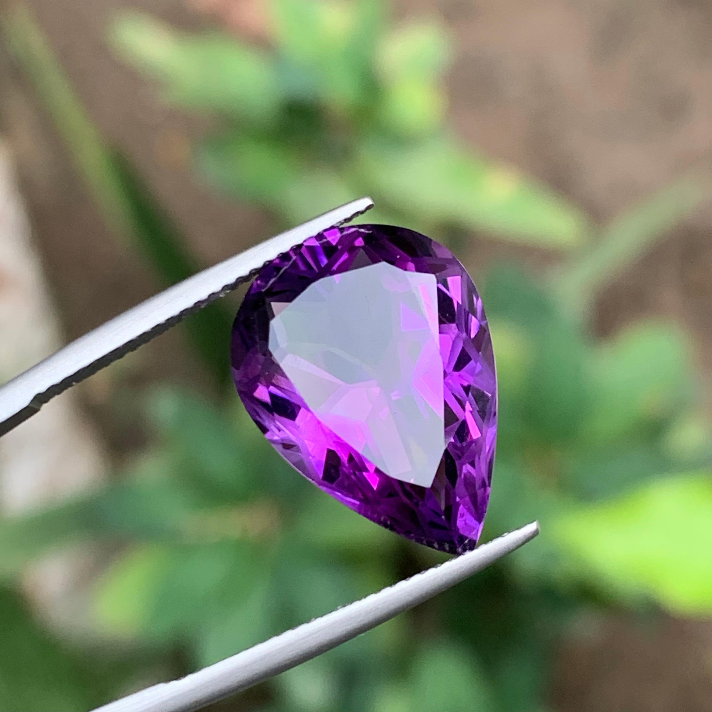Women's or Men's Purple Natural Amethyst Pendant Loose Gemstone 12.90 Ct Pear Flower Cut-Jewelry For Sale