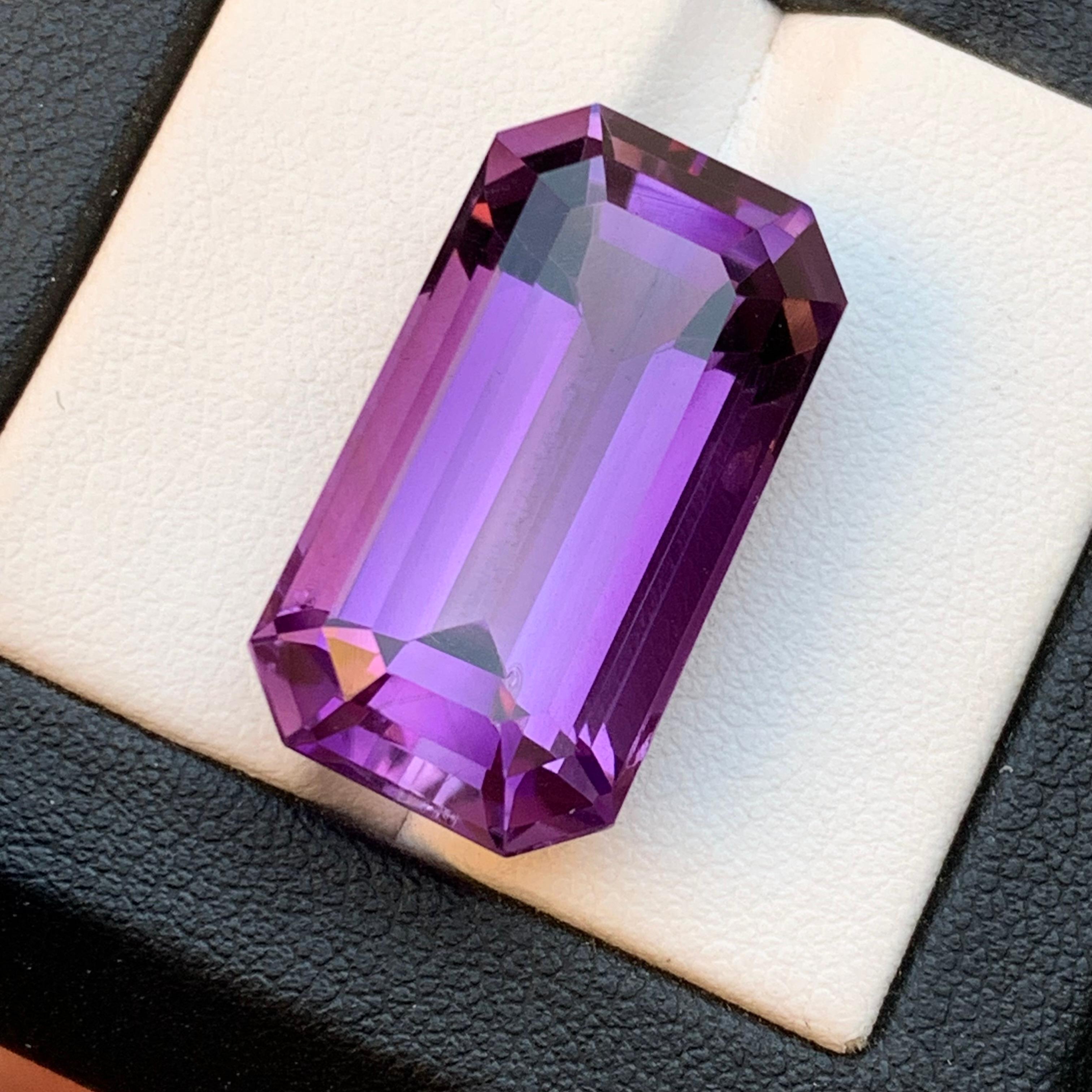 Lila natürlichen Amethyst Anhänger lose Edelstein 25,75 Ct Smaragdschliff für Schmuck im Angebot 7