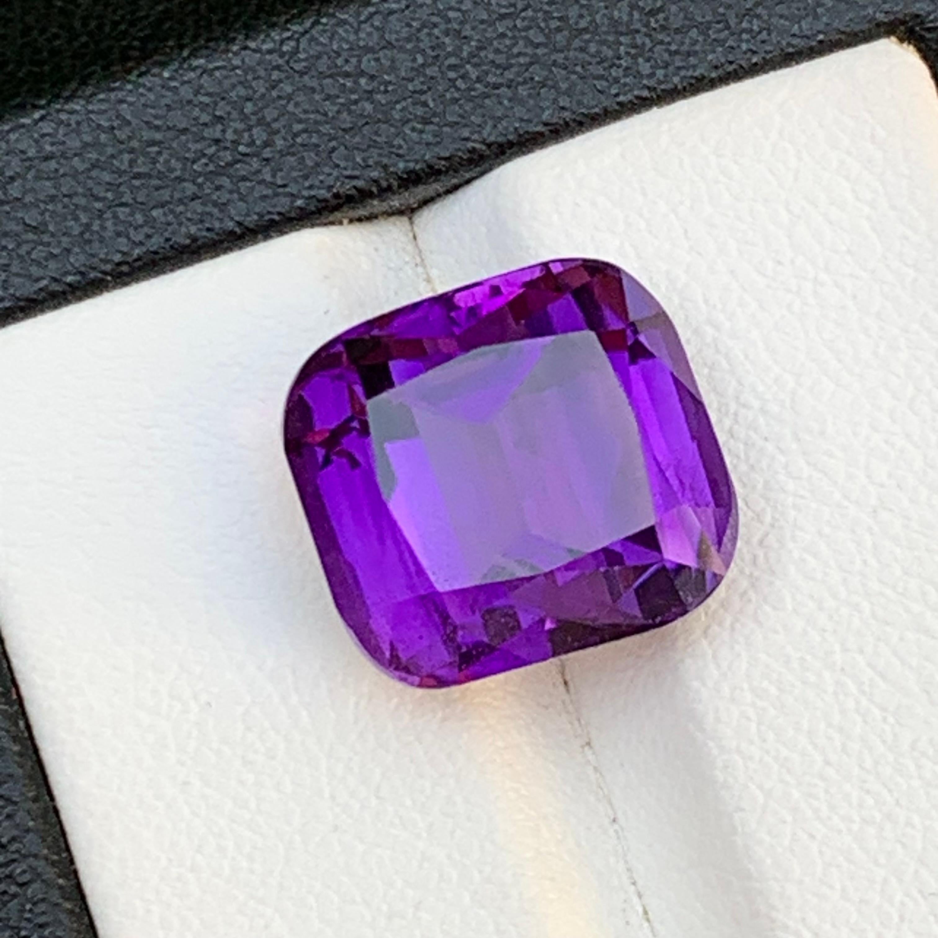 Purple Natural Amethyst Ring Pendant Loose Gemstone 12.15Ct Cushion Cut-Jewelry In condizioni Nuovo in vendita a Peshawar, PK
