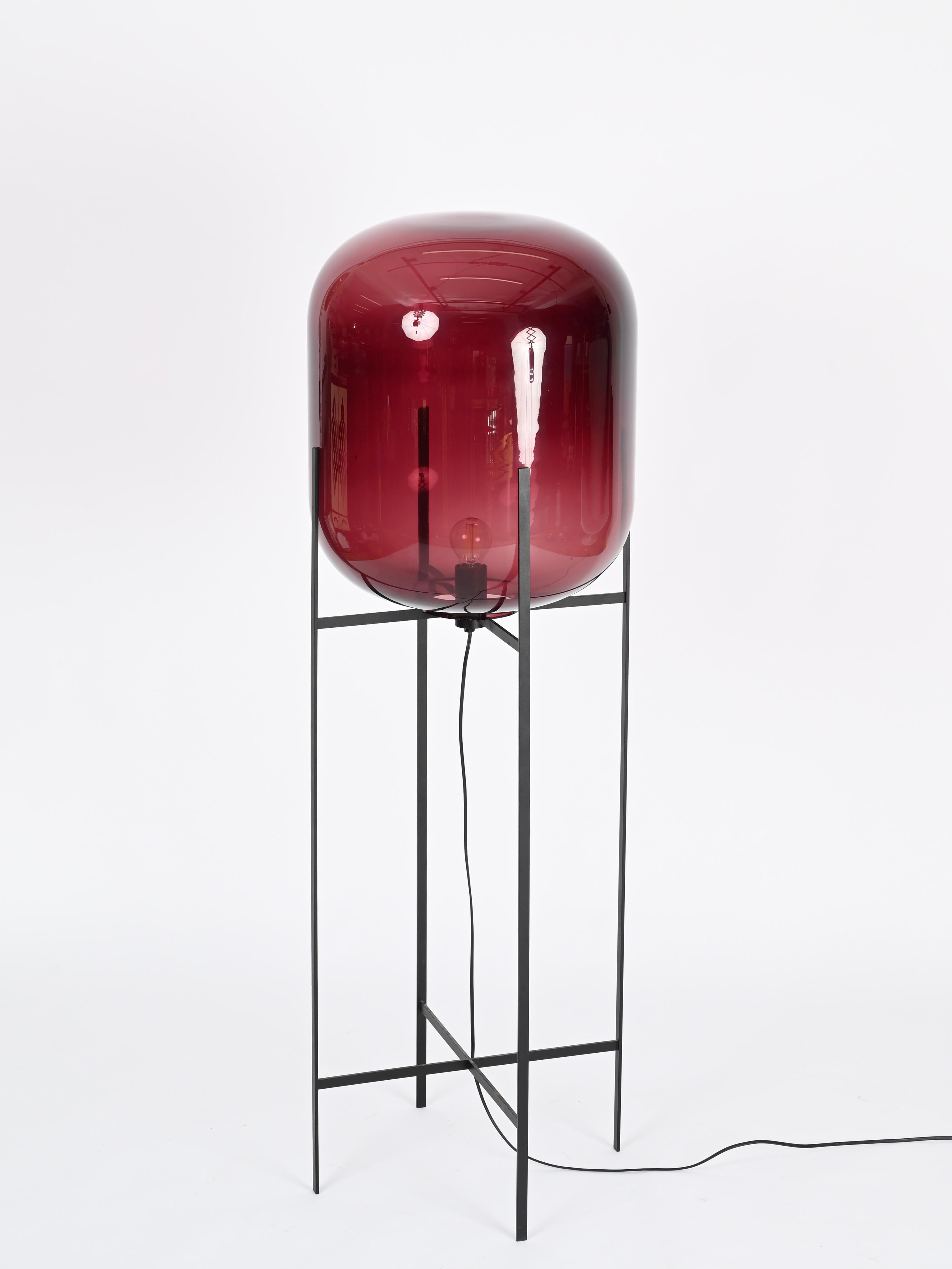 Mid-Century Modern Grand lampadaire violet 