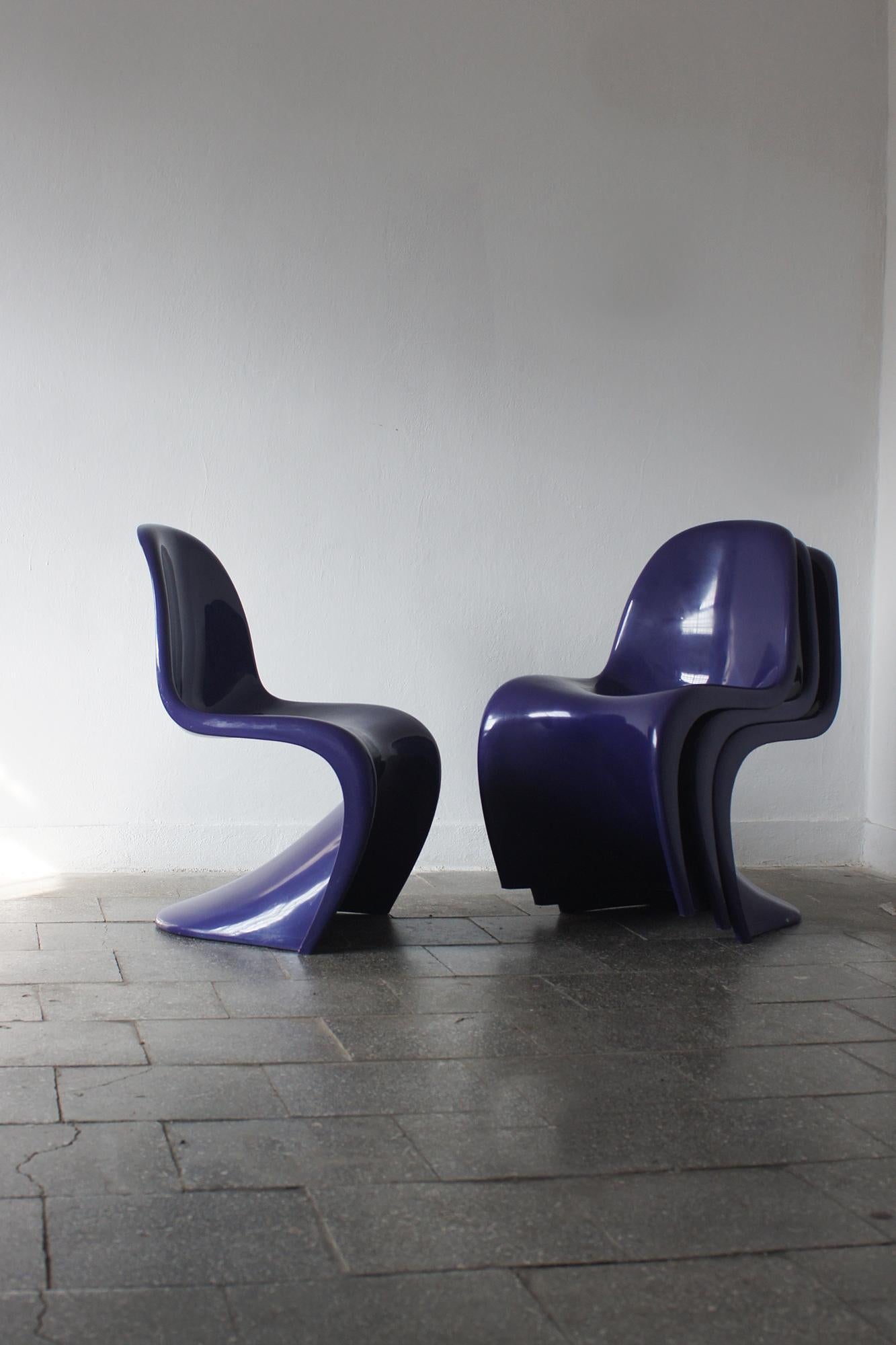 Late 20th Century Purple Panton Chairs by Verner Panton for Herman Miller / Felhbaum , 1976, Set o For Sale