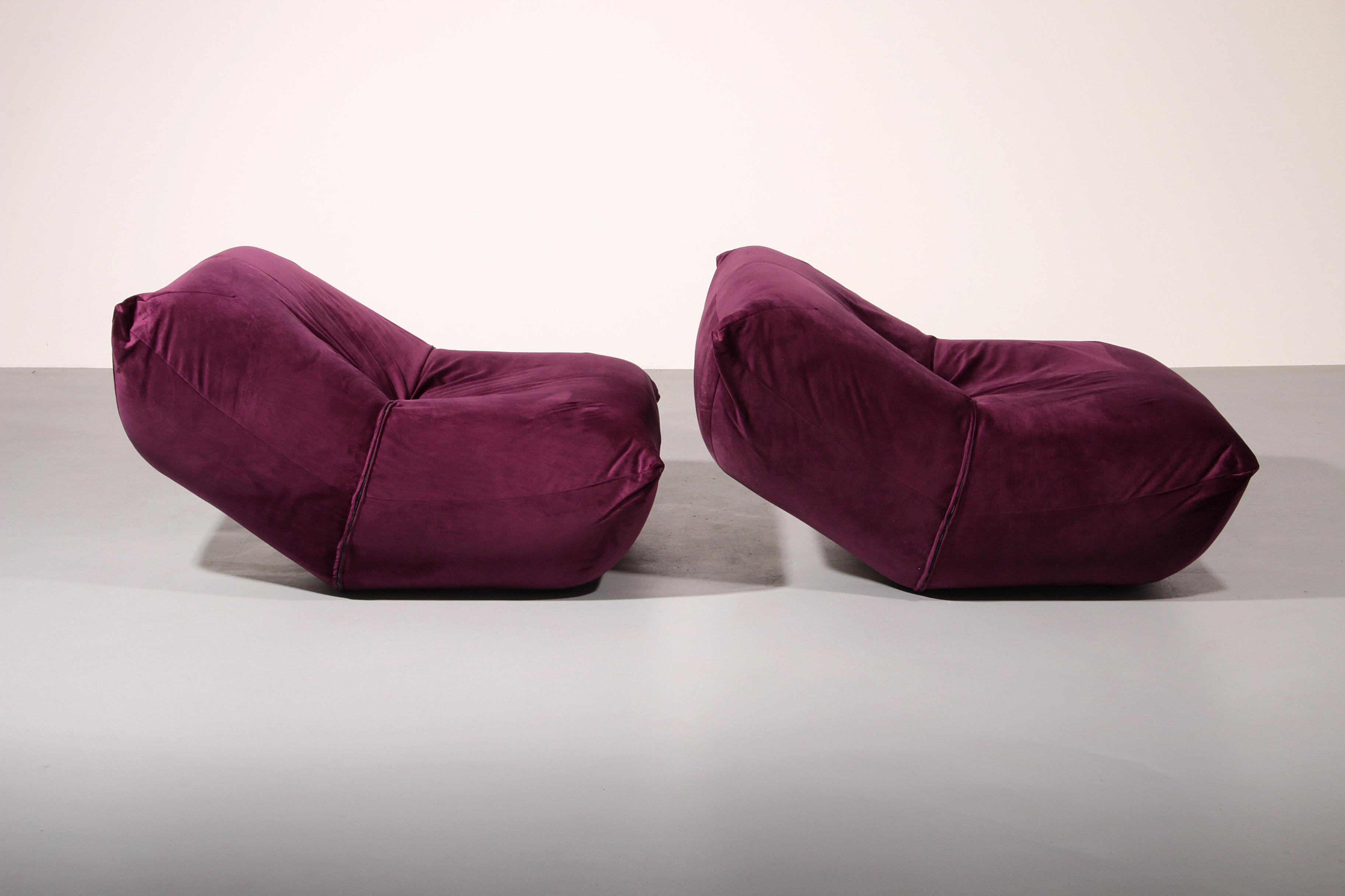 Velours Chaises longues Papillon pourpre par Guido Maria Rosati pour Giovannetti en vente