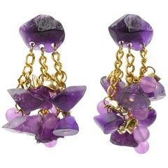 Pendientes perforados Lucite guijarros morados