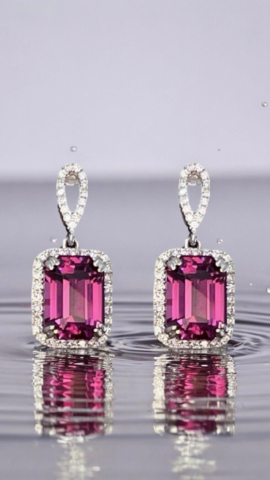 Purple Pink 6.54 Carat Mahenge Garnet Emerald Cut Earrings  In New Condition For Sale In Ben Lomond, CA