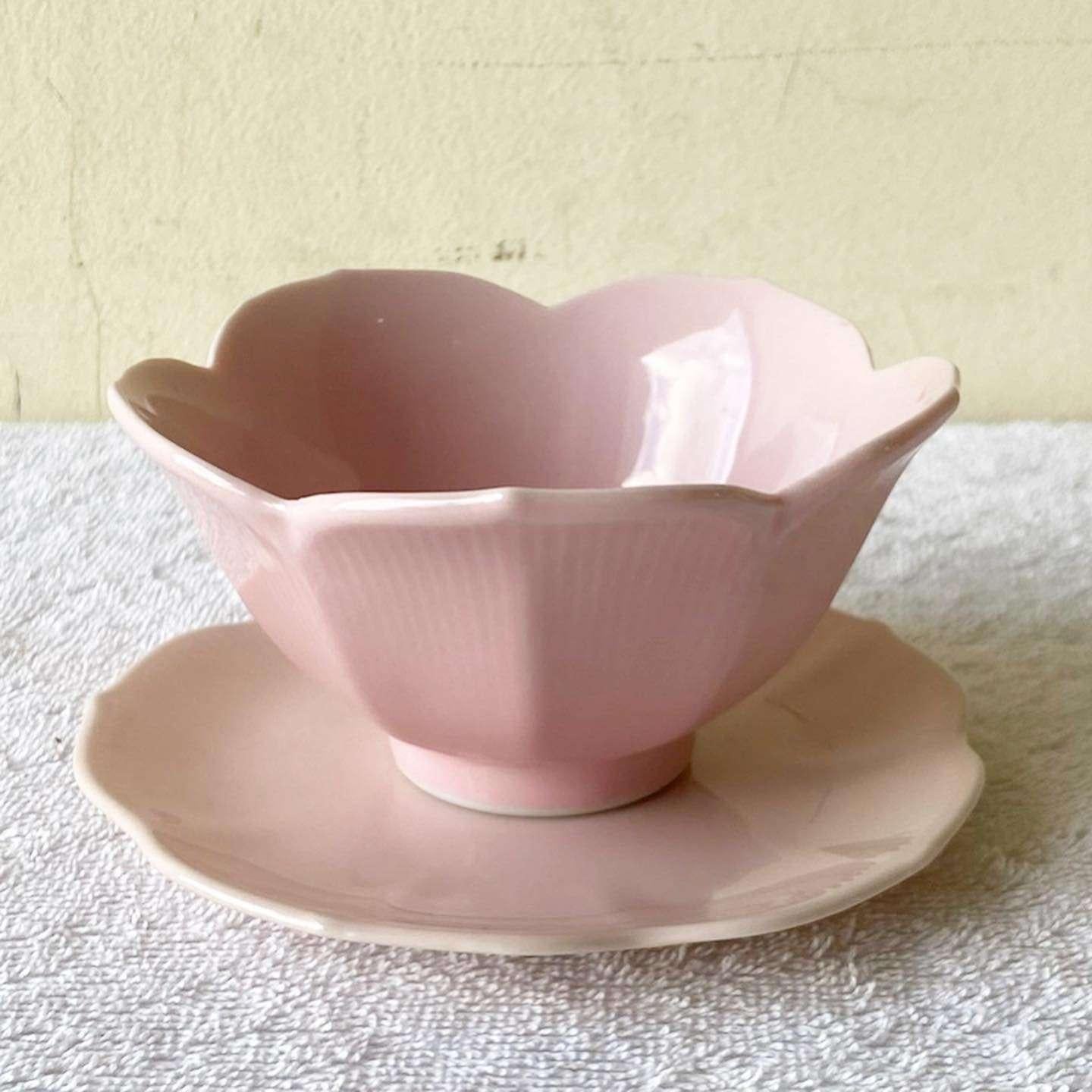 Late 20th Century Purple, Pink, Blue and Yellow Lillian Venon Lotus Bowls and Saucers, 8 Pieces For Sale