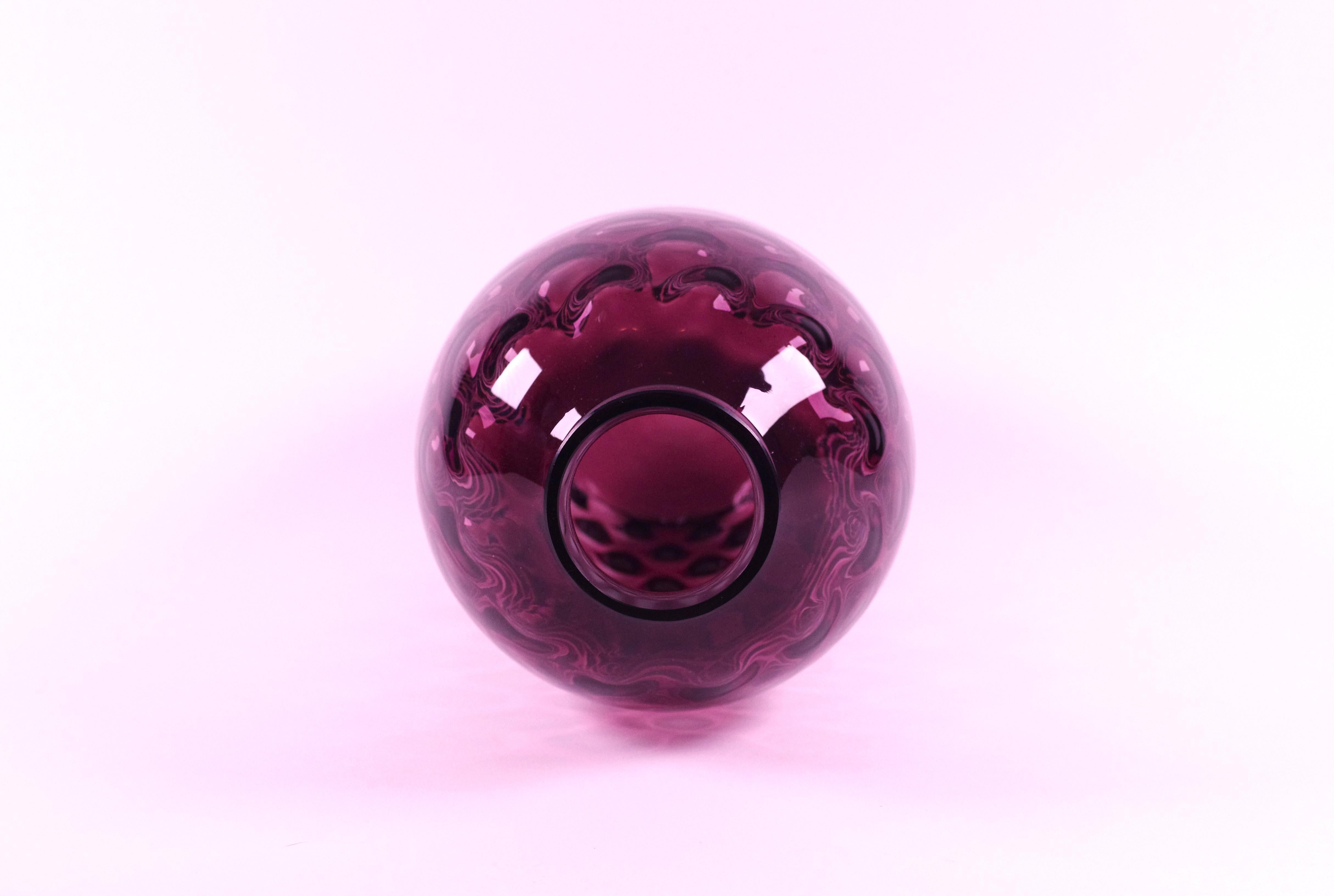 Purple / Pink Glass Vase - Bohemian Glass - Borske Sklo For Sale 1