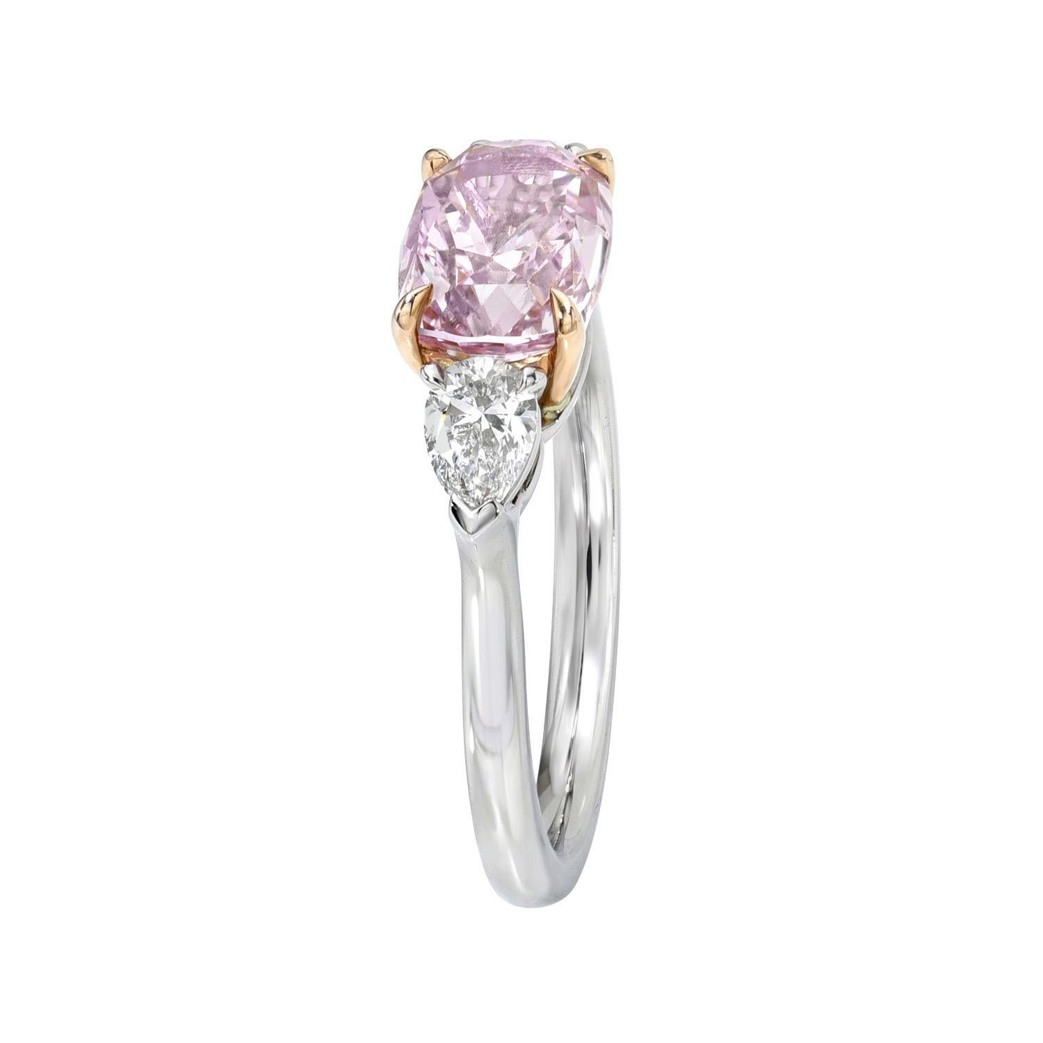 Purple Pink Sapphire Ring 2.77 Carat Cushion In New Condition For Sale In Beverly Hills, CA