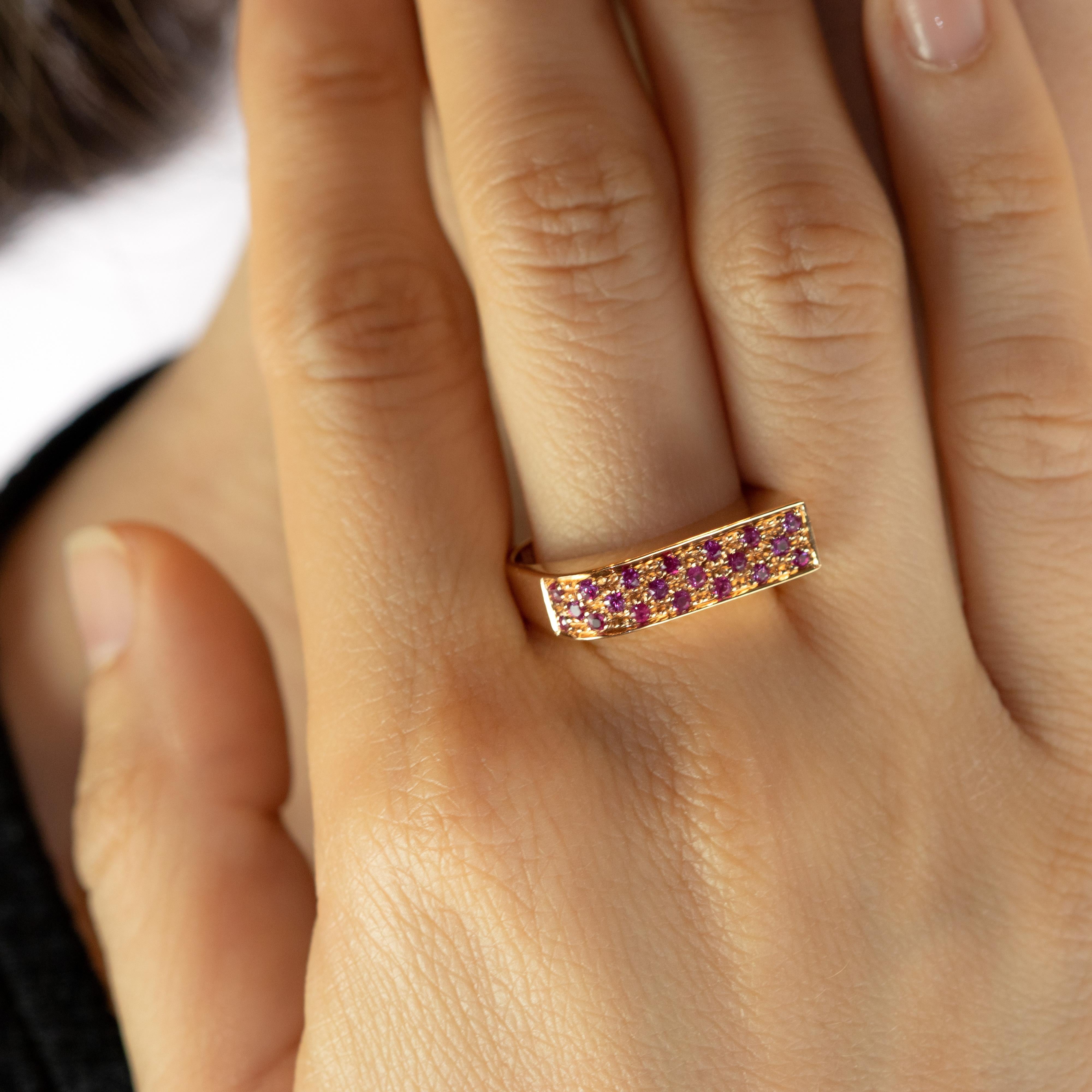 Modern Purple Sapphire 18 Karat Yellow Gold Band Square Handmade Abstract Cocktail Ring For Sale