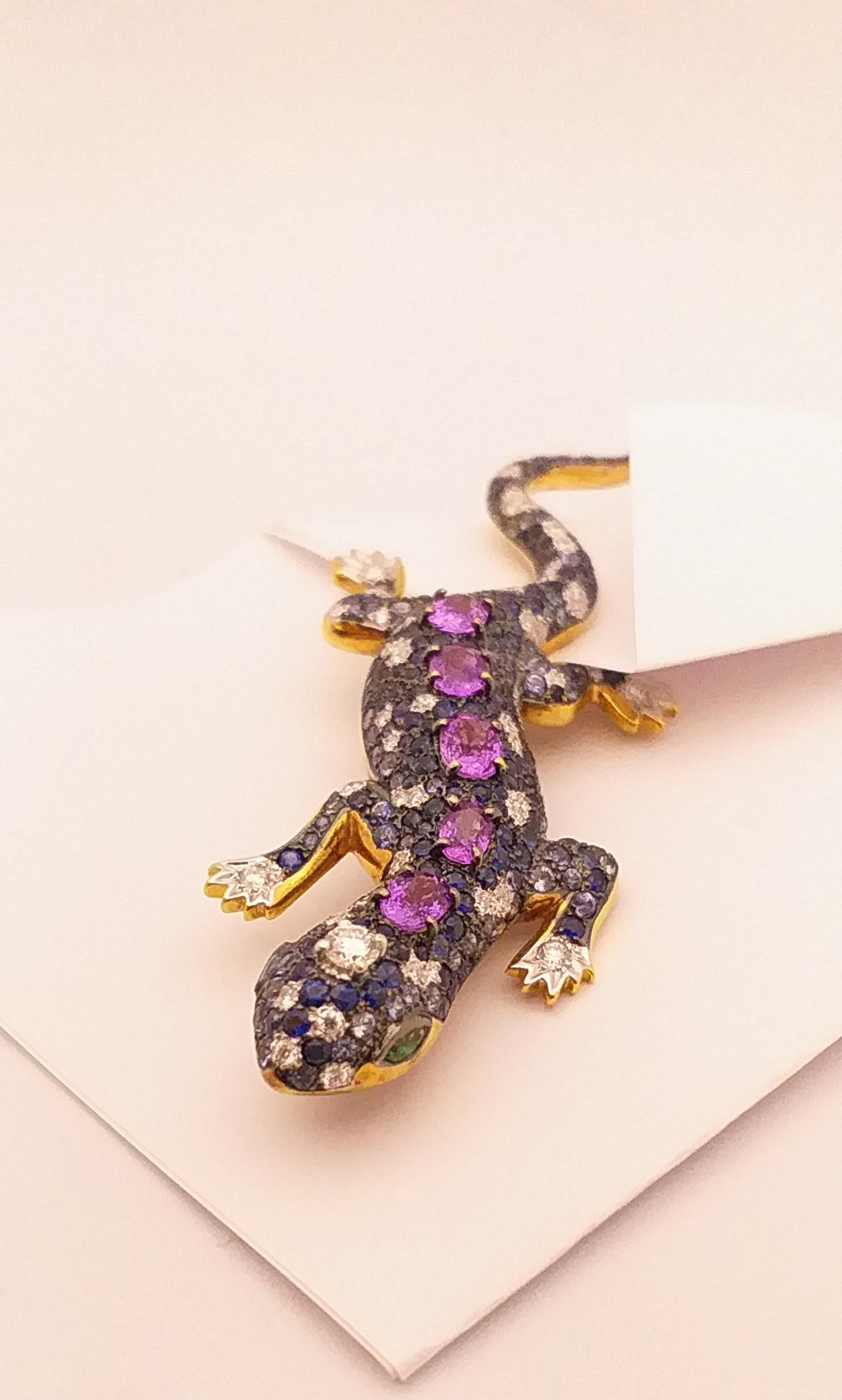 Purple Sapphire, Blue Sapphire, Tsavorite and Diamond Lizard Brooch in 18K Gold 3